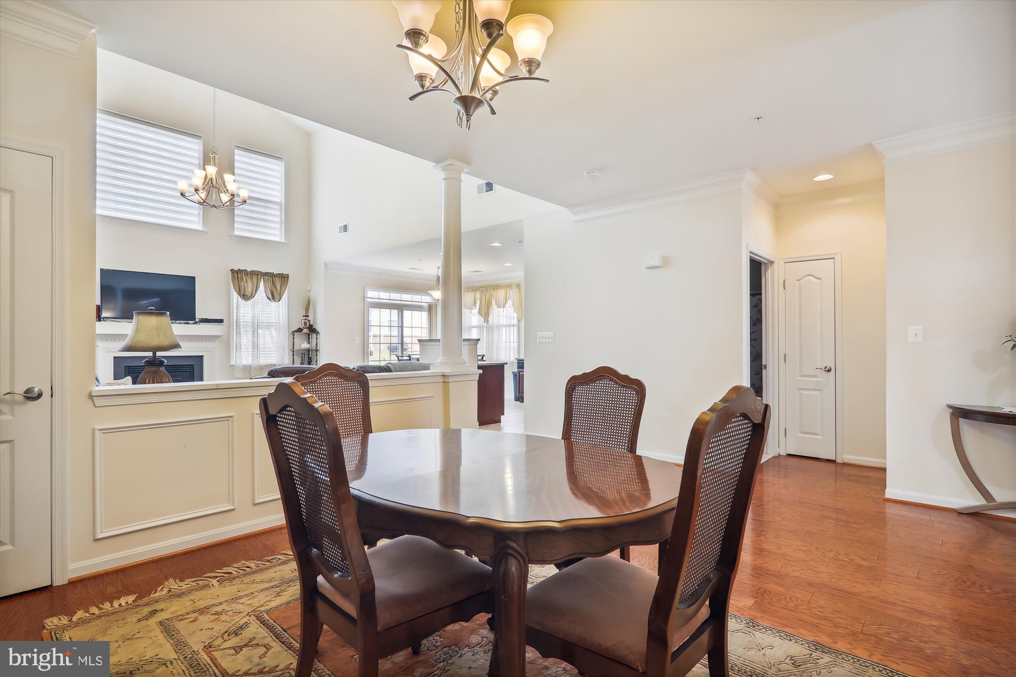 CAMERON GROVE - Residential