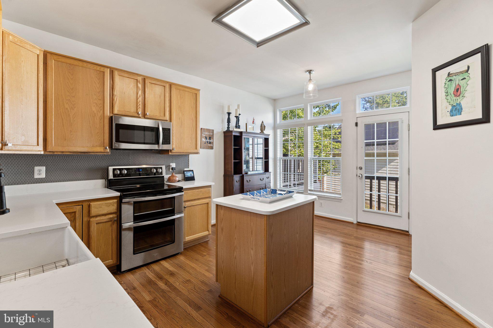 VILLAS AT THE RIDGES - Residential