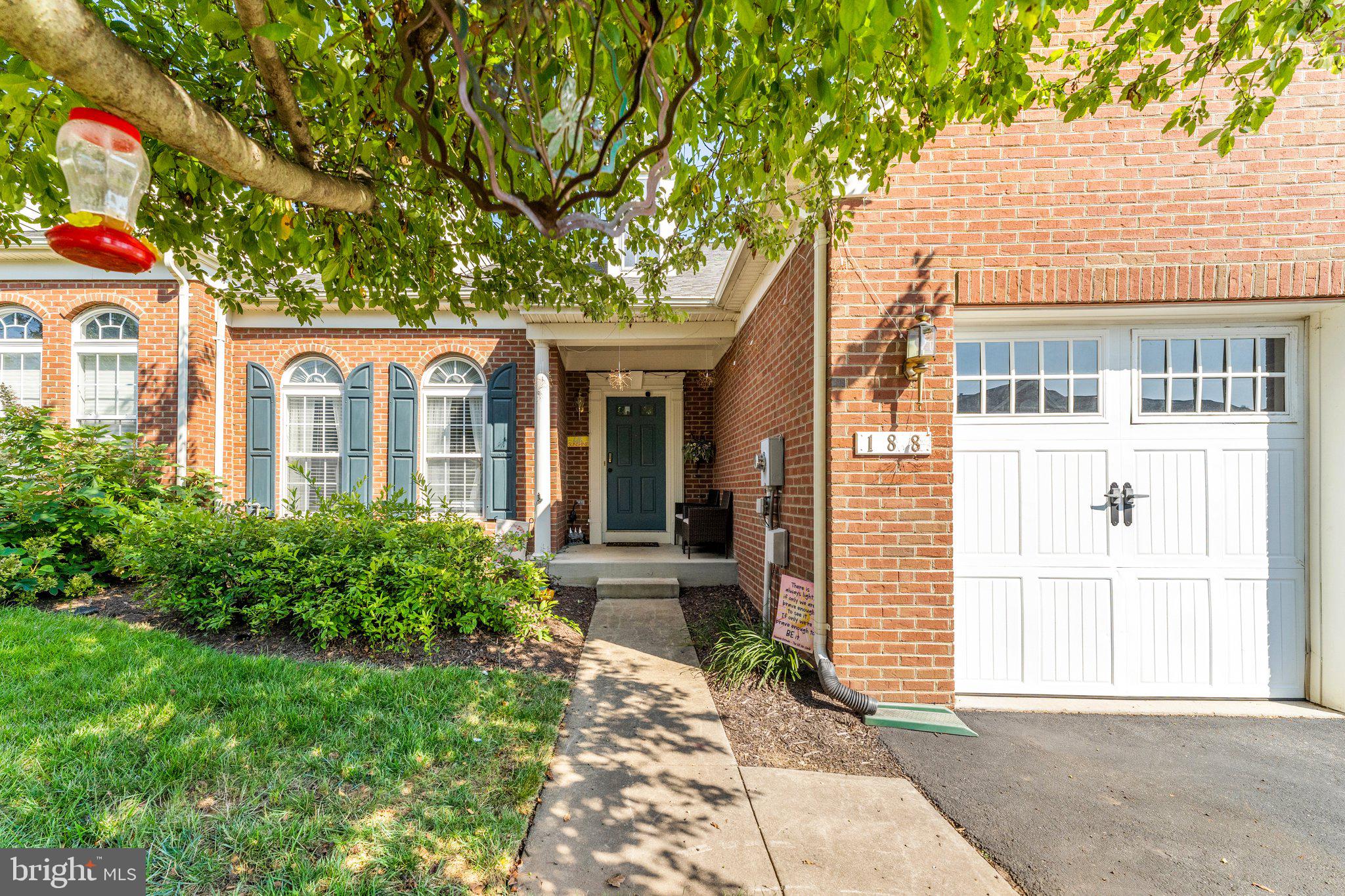 VILLAS AT THE RIDGES - Residential