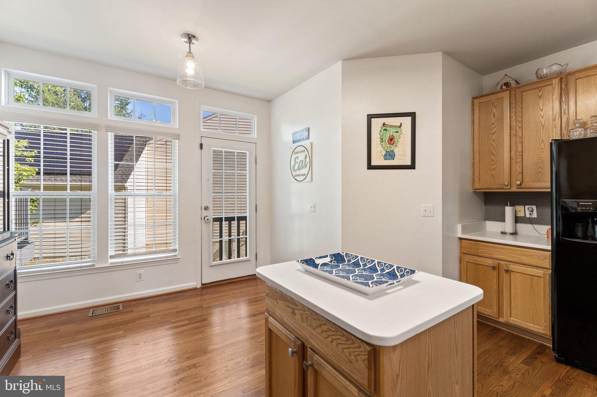 VILLAS AT THE RIDGES - Residential