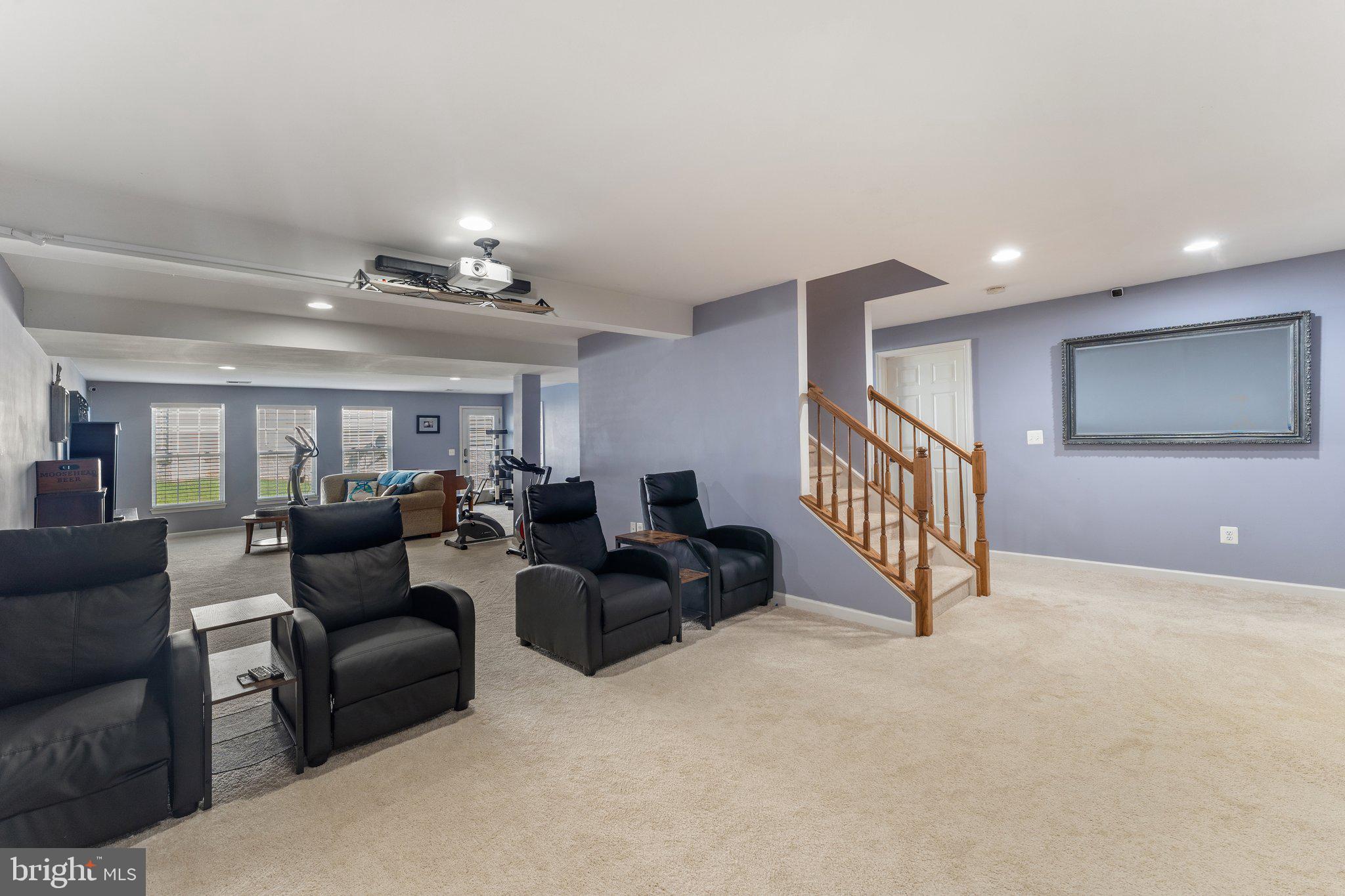 VILLAS AT THE RIDGES - Residential