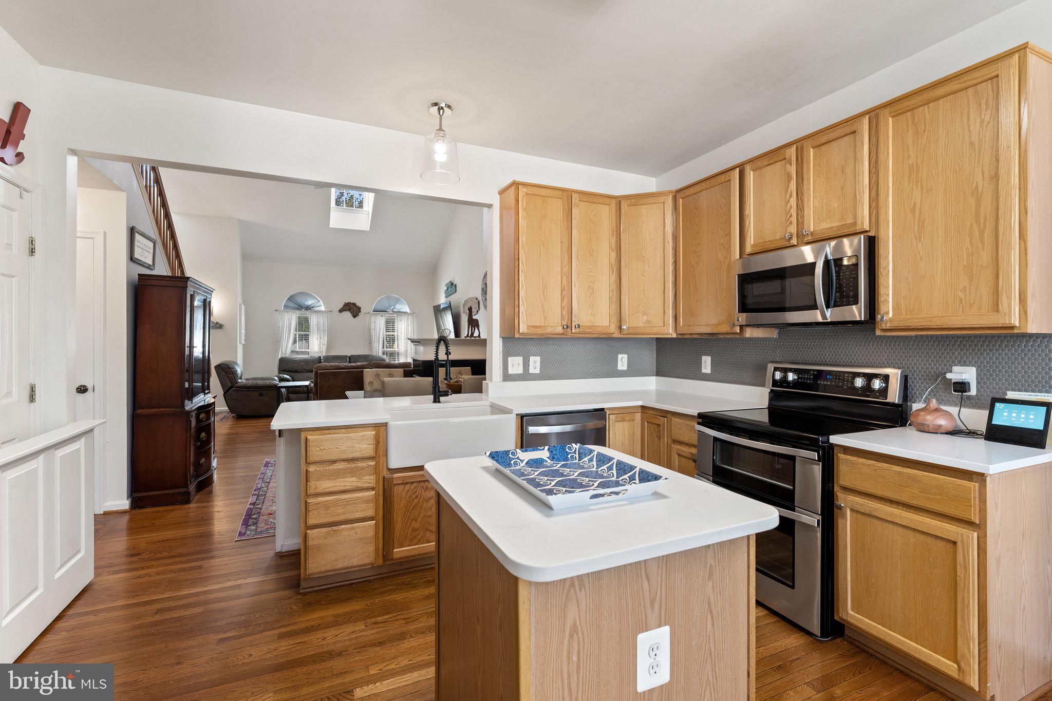 VILLAS AT THE RIDGES - Residential