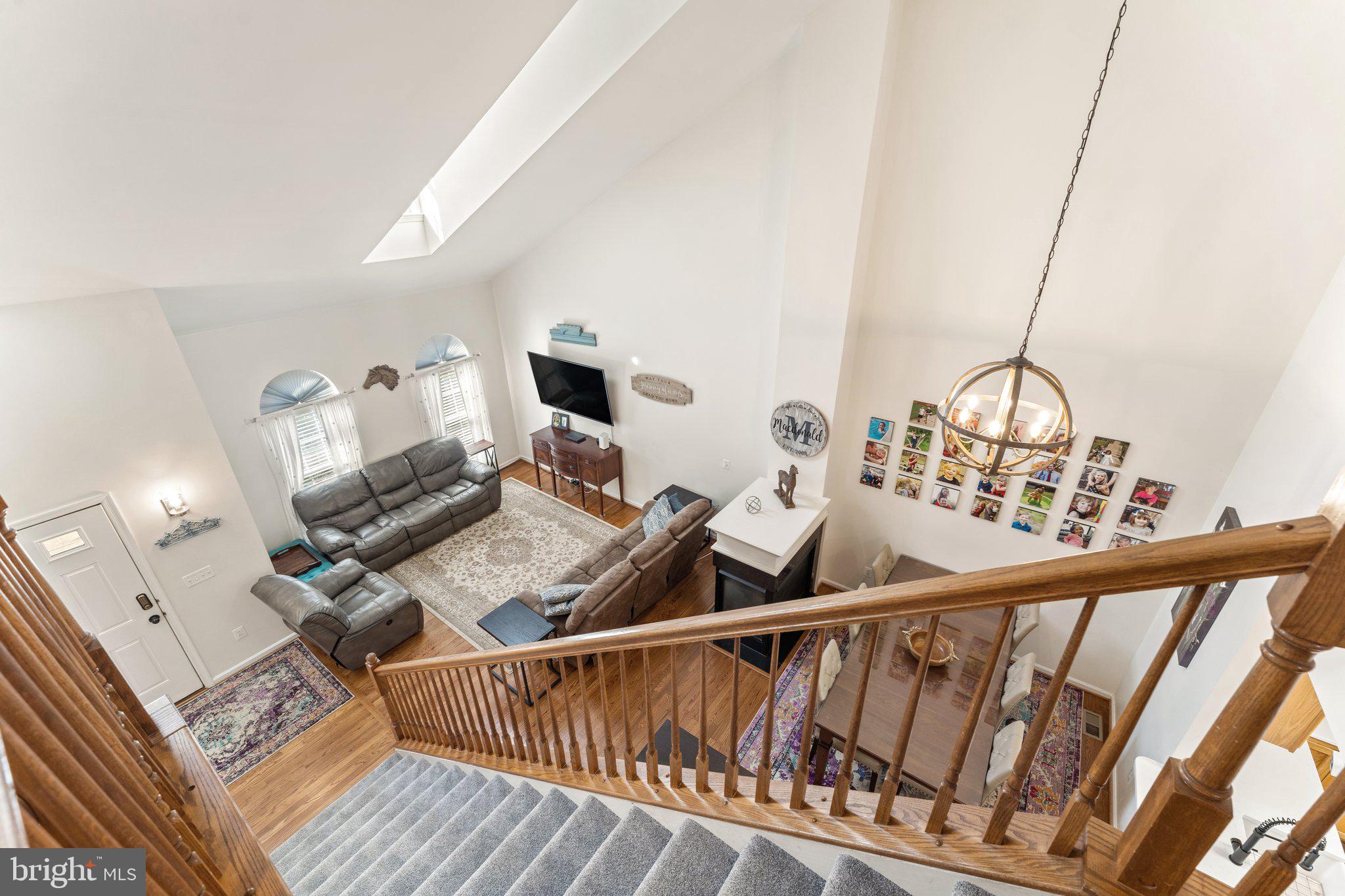 VILLAS AT THE RIDGES - Residential