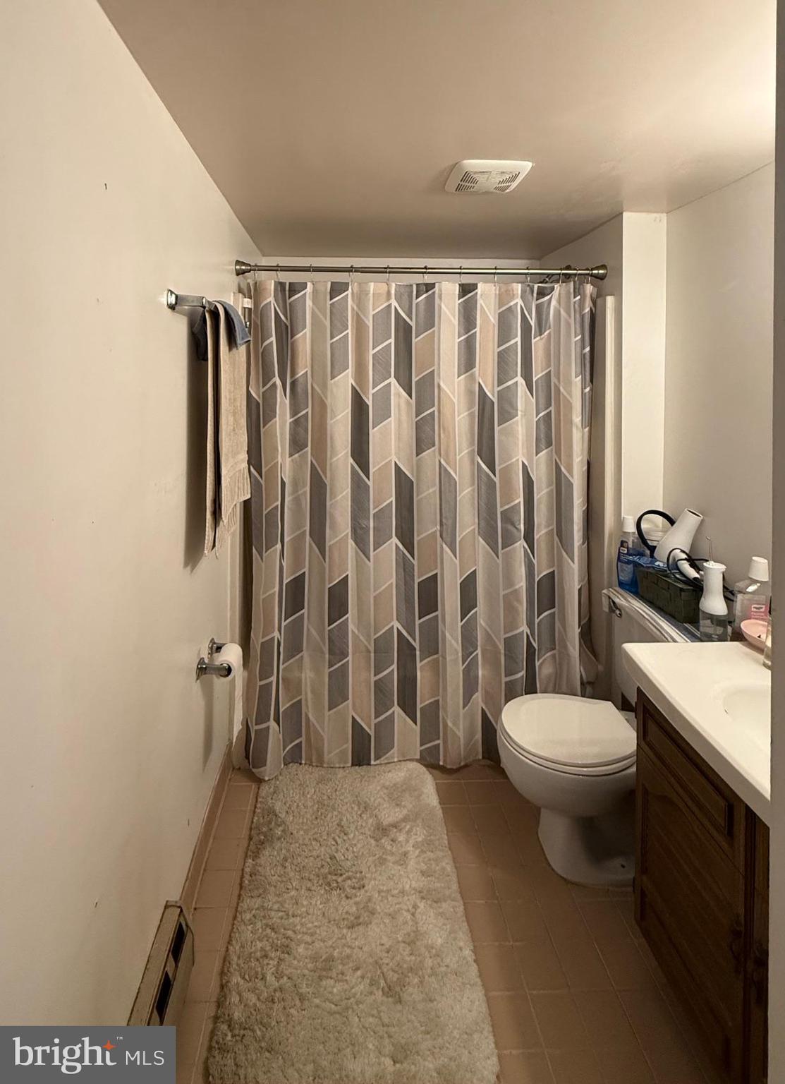 BEAVER PLAZA - Residential