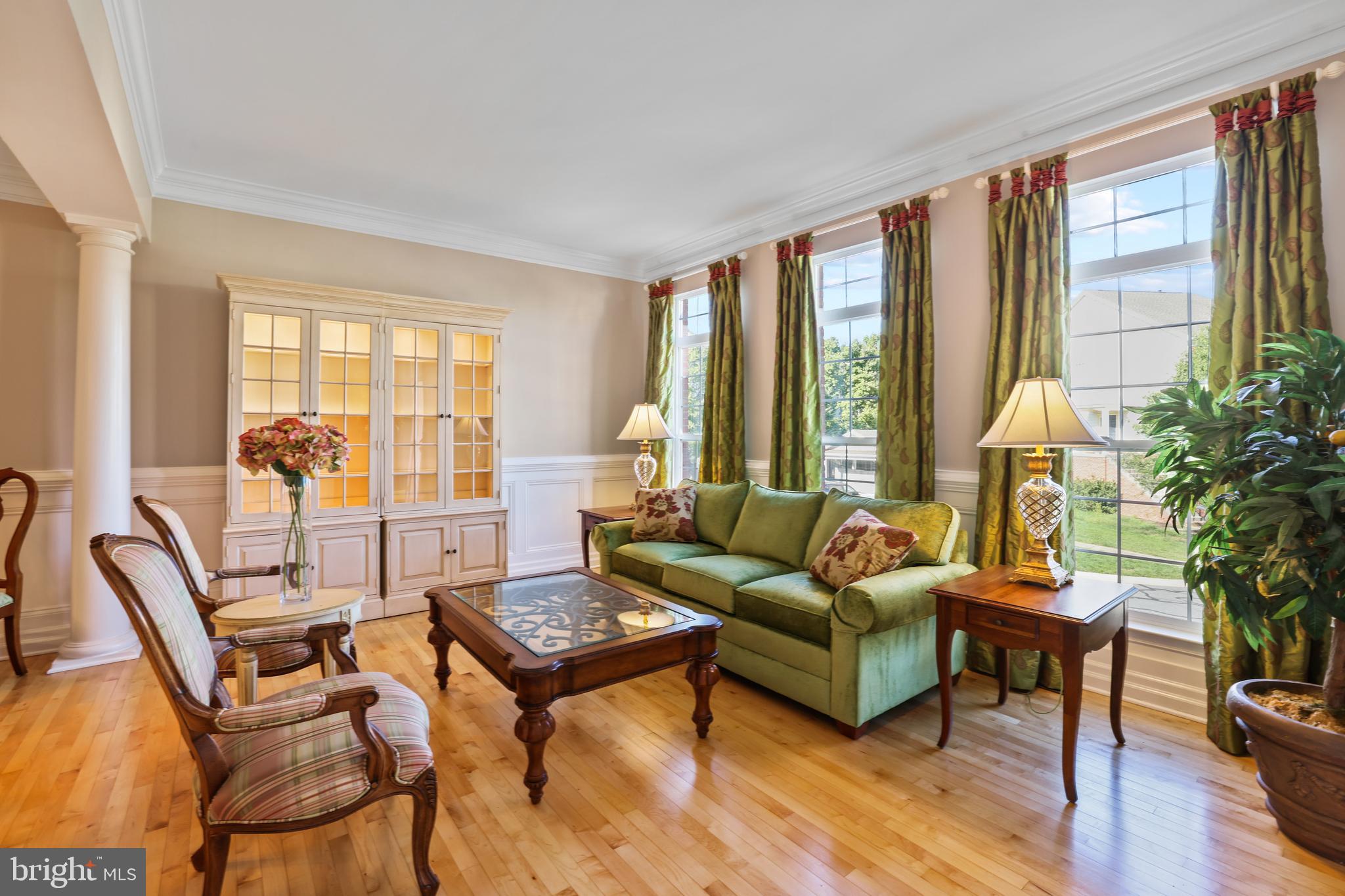 BELMONT LAND BAY - Residential Lease