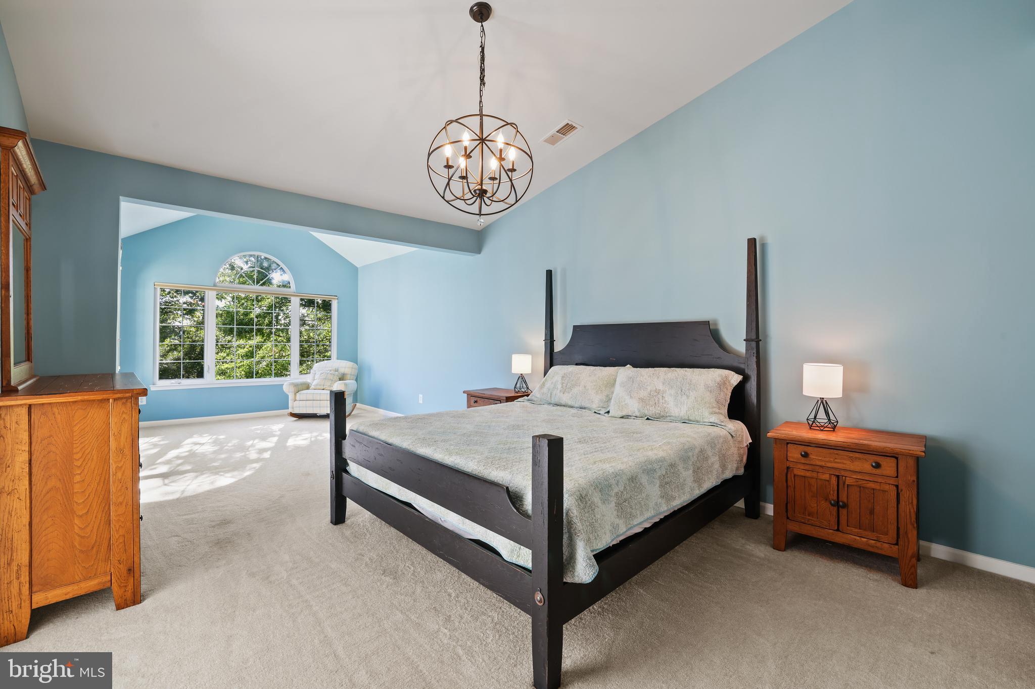 BELMONT LAND BAY - Residential Lease