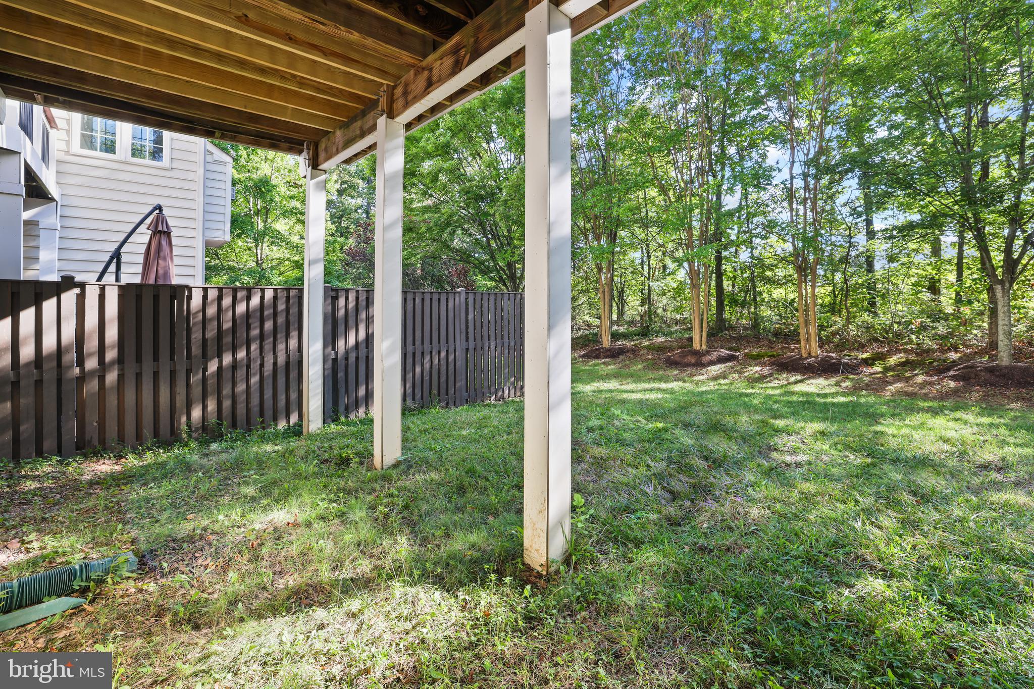 BELMONT LAND BAY - Residential Lease