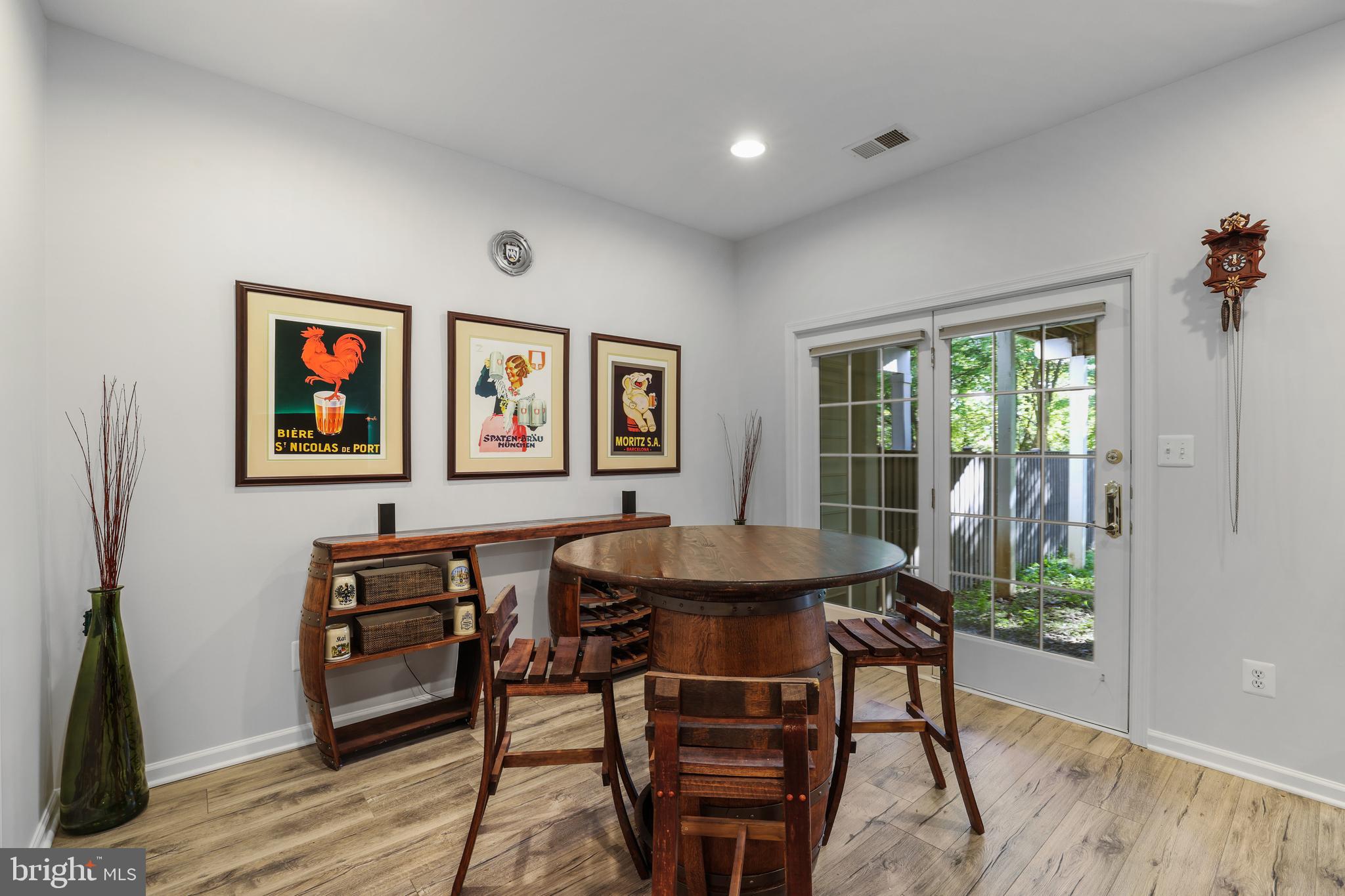 BELMONT LAND BAY - Residential Lease