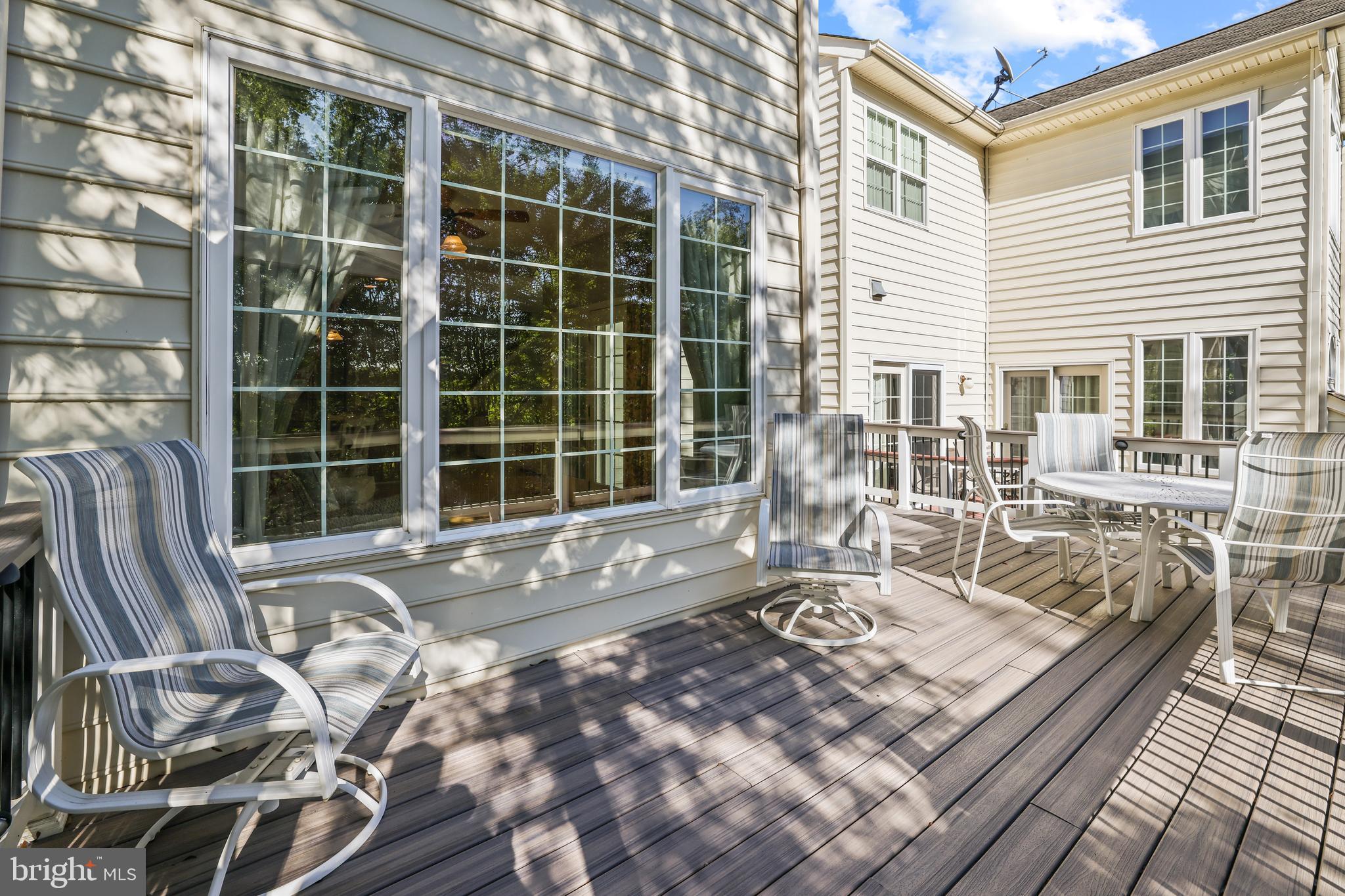 BELMONT LAND BAY - Residential Lease