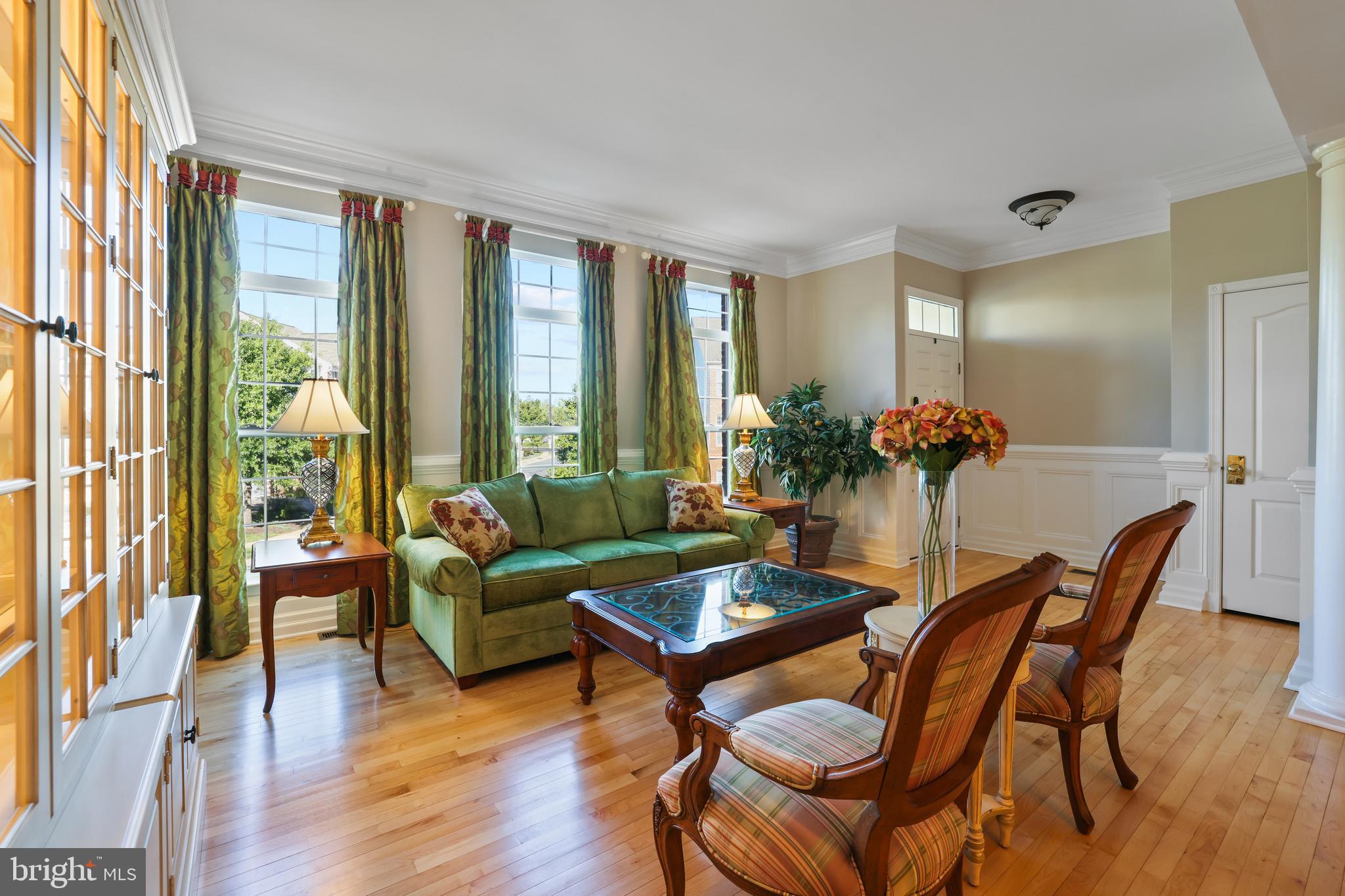 BELMONT LAND BAY - Residential Lease