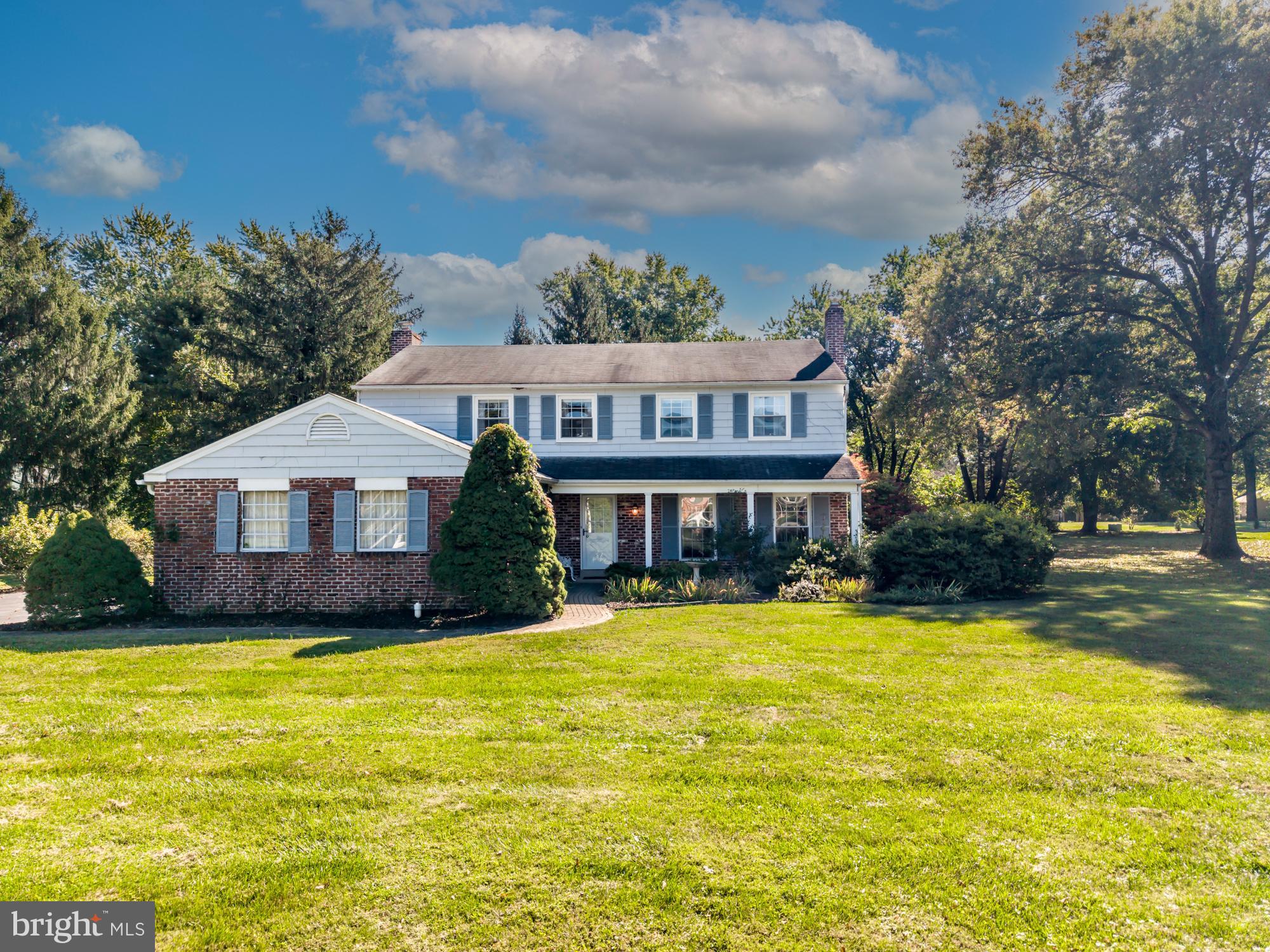 SPRING MILL FARMS - Residential