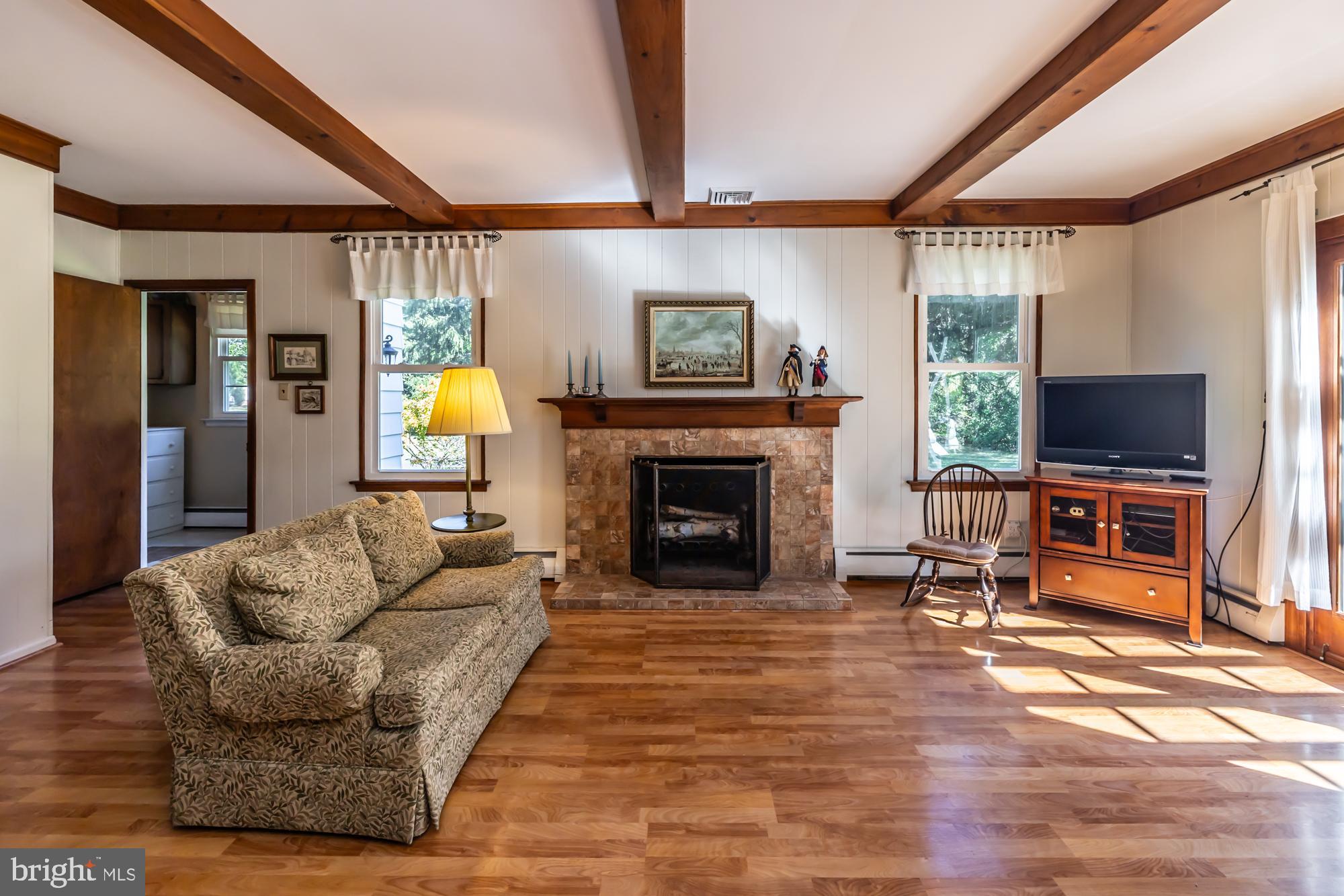 SPRING MILL FARMS - Residential