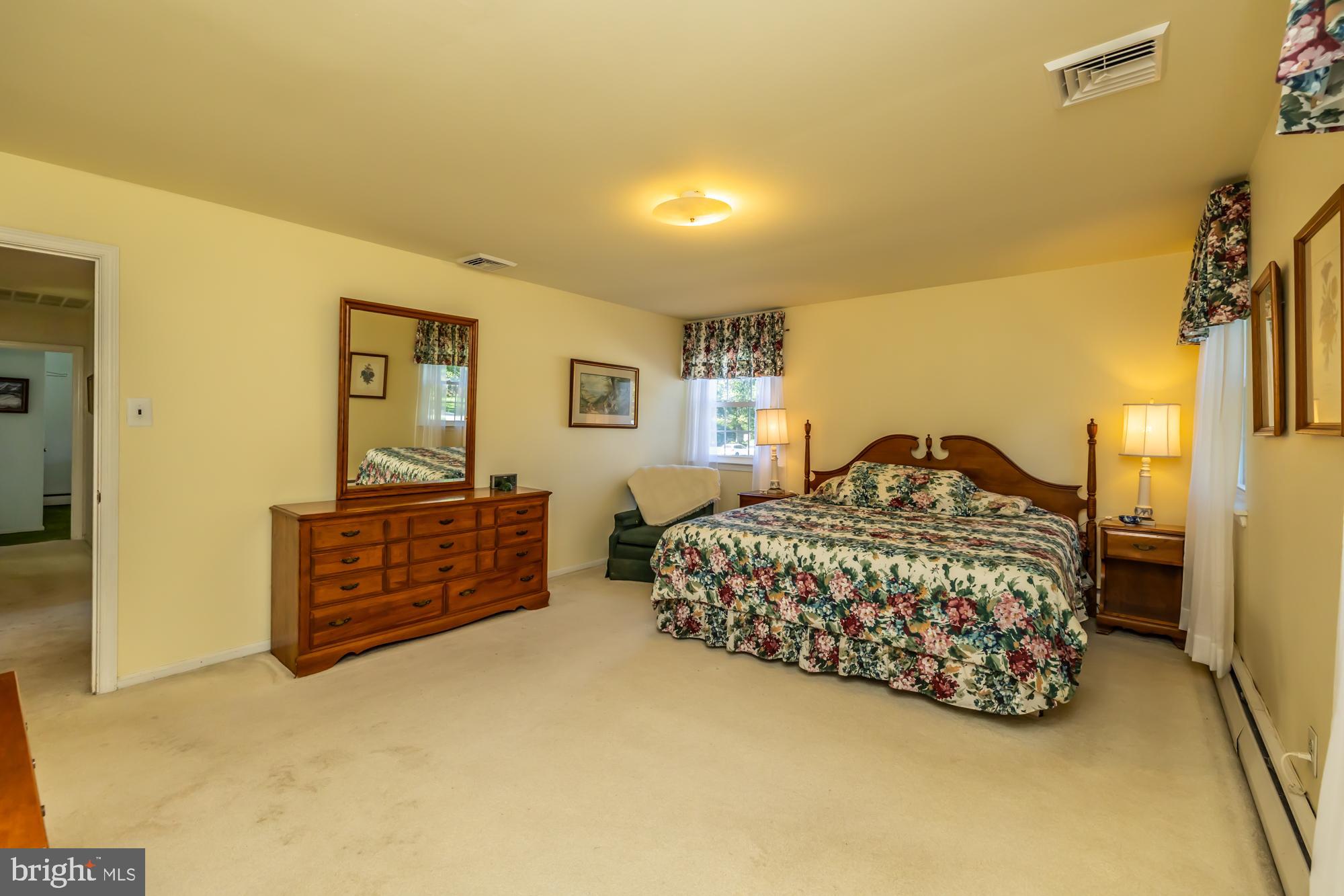 SPRING MILL FARMS - Residential