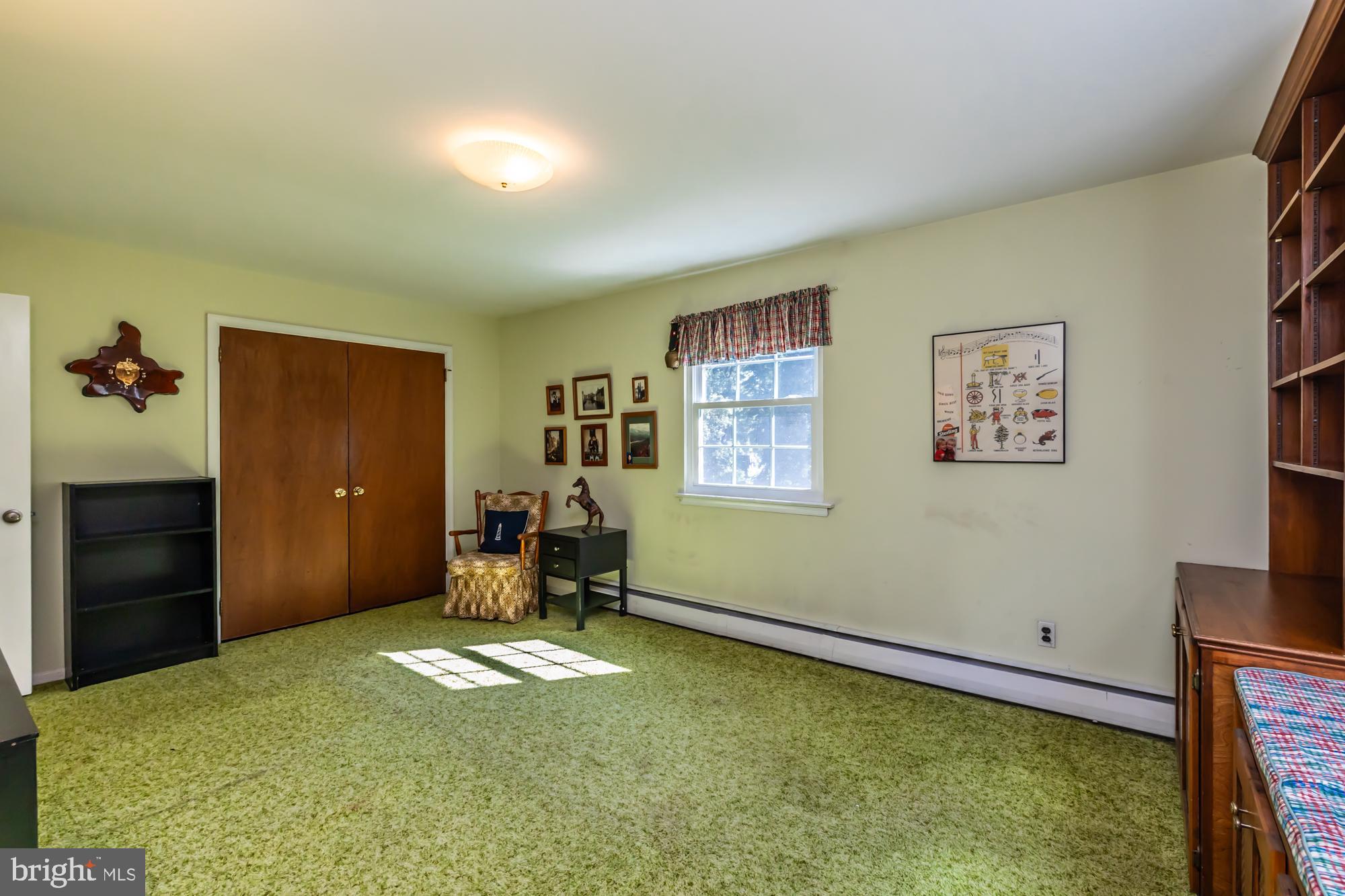 SPRING MILL FARMS - Residential