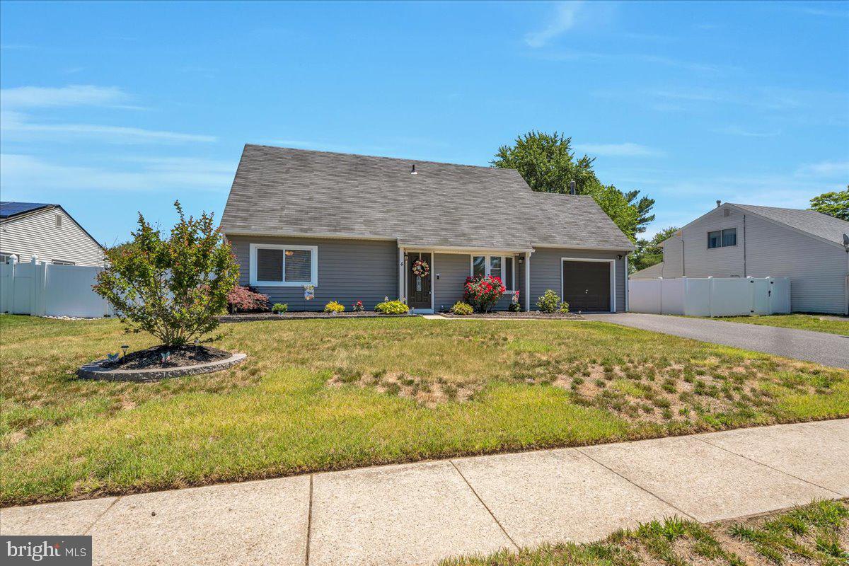 4 PEORIA LANE