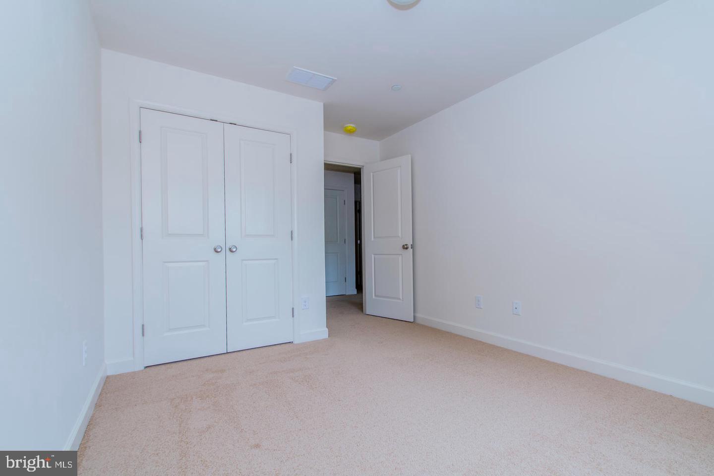 SABRINA PARK - Residential