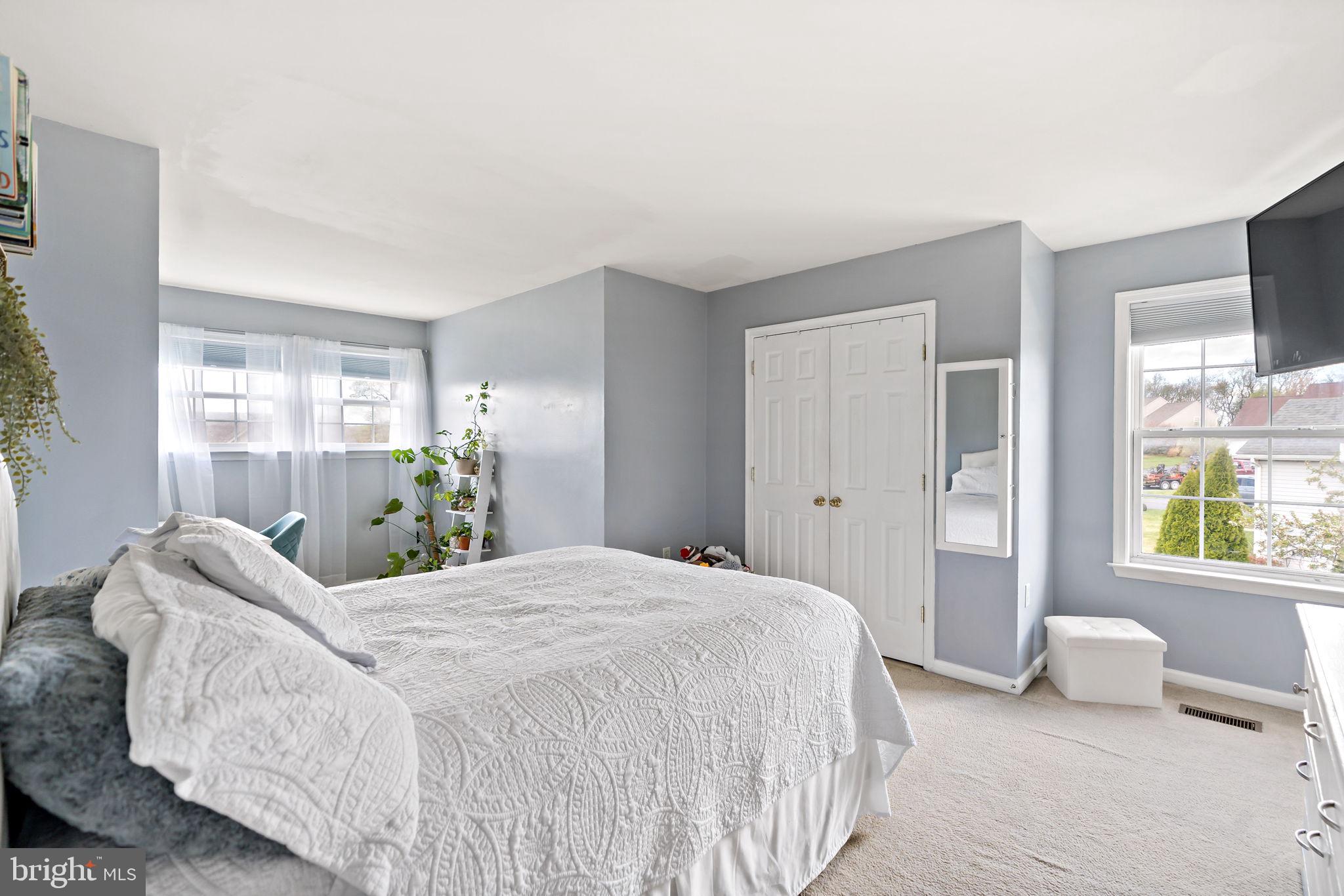 STAR FORT - Residential