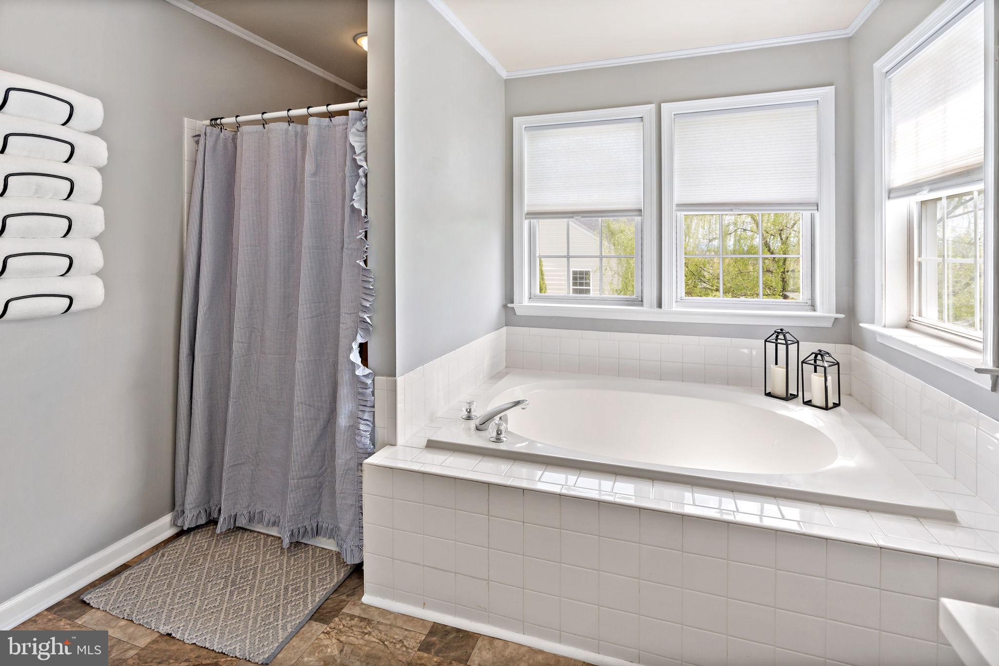 STAR FORT - Residential