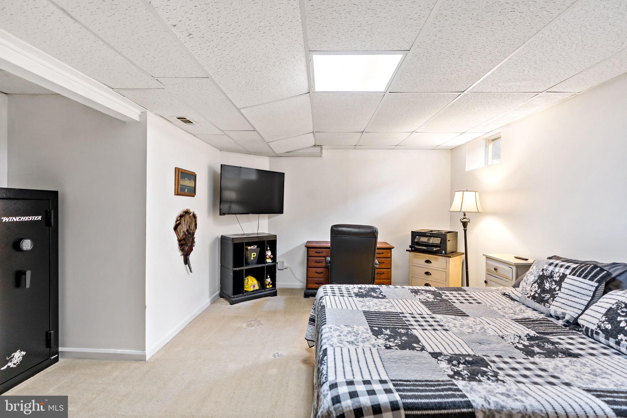 STAR FORT - Residential