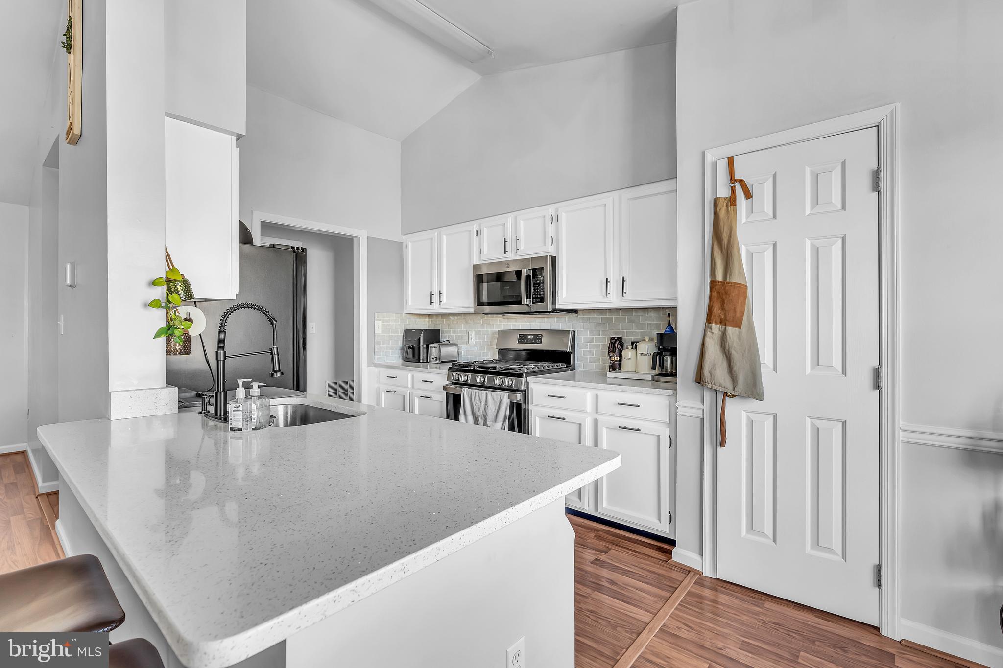 STRATFORD CONDOS - Residential Lease