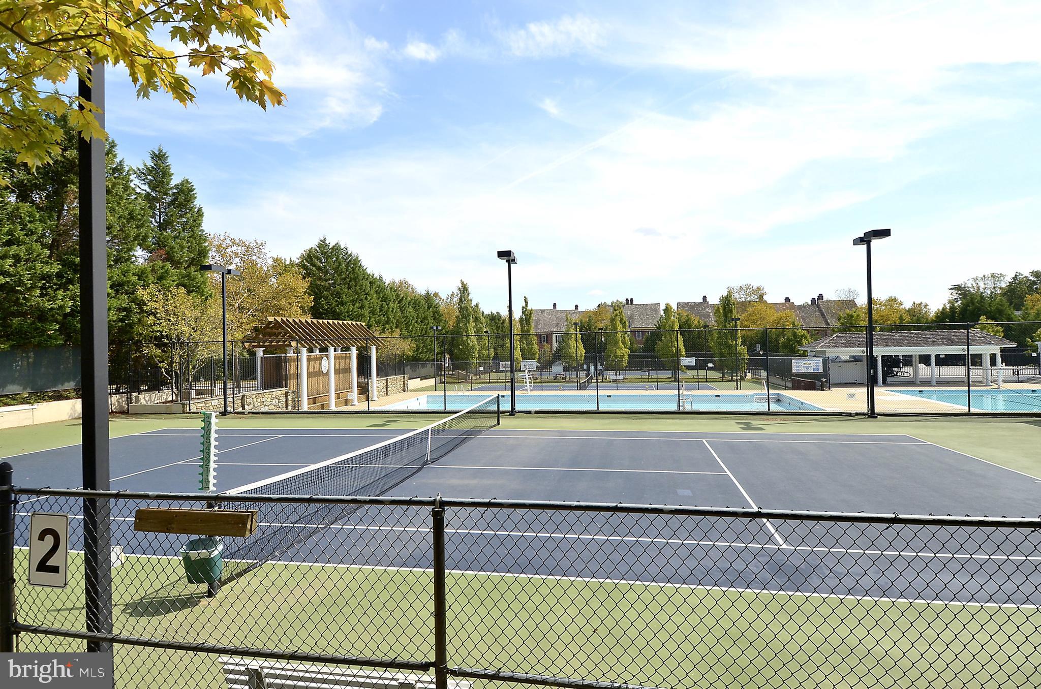 KENTLANDS GATEHOUSE - Residential