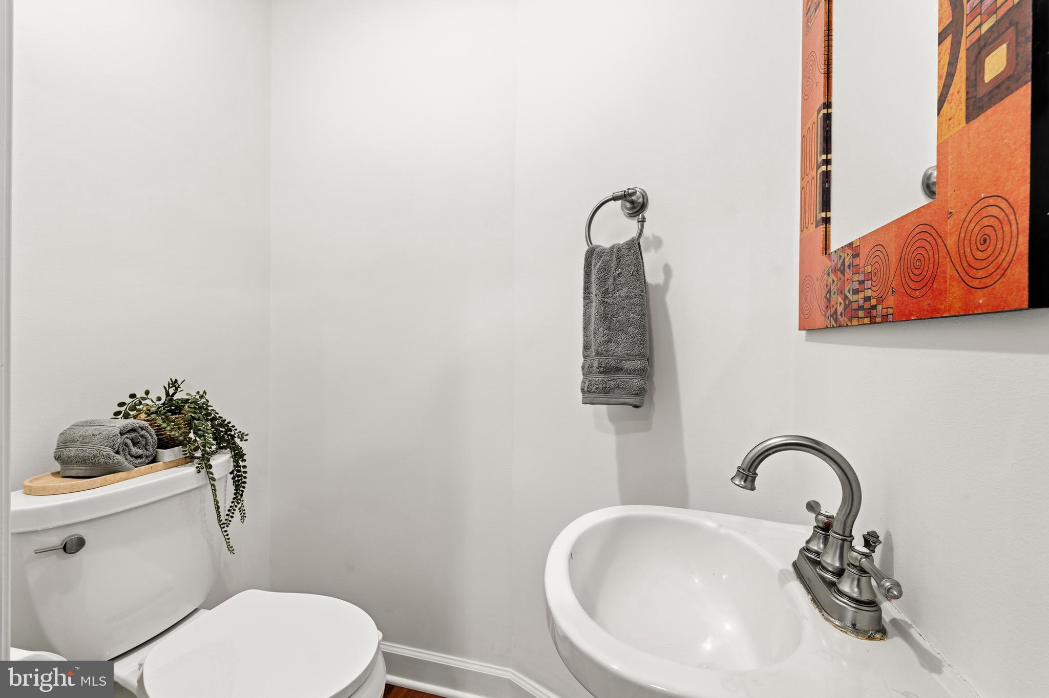 KENTLANDS GATEHOUSE - Residential