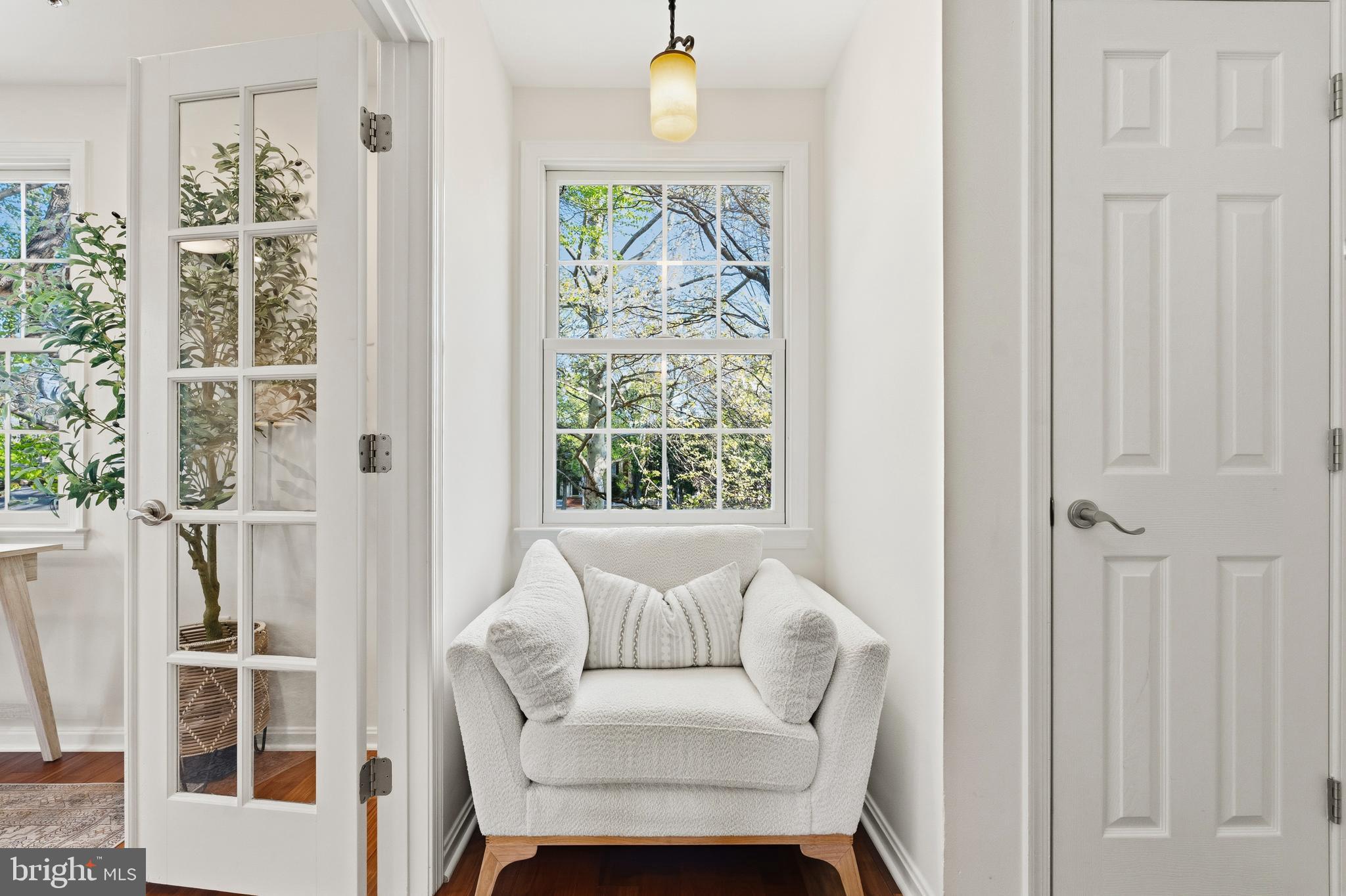 KENTLANDS GATEHOUSE - Residential