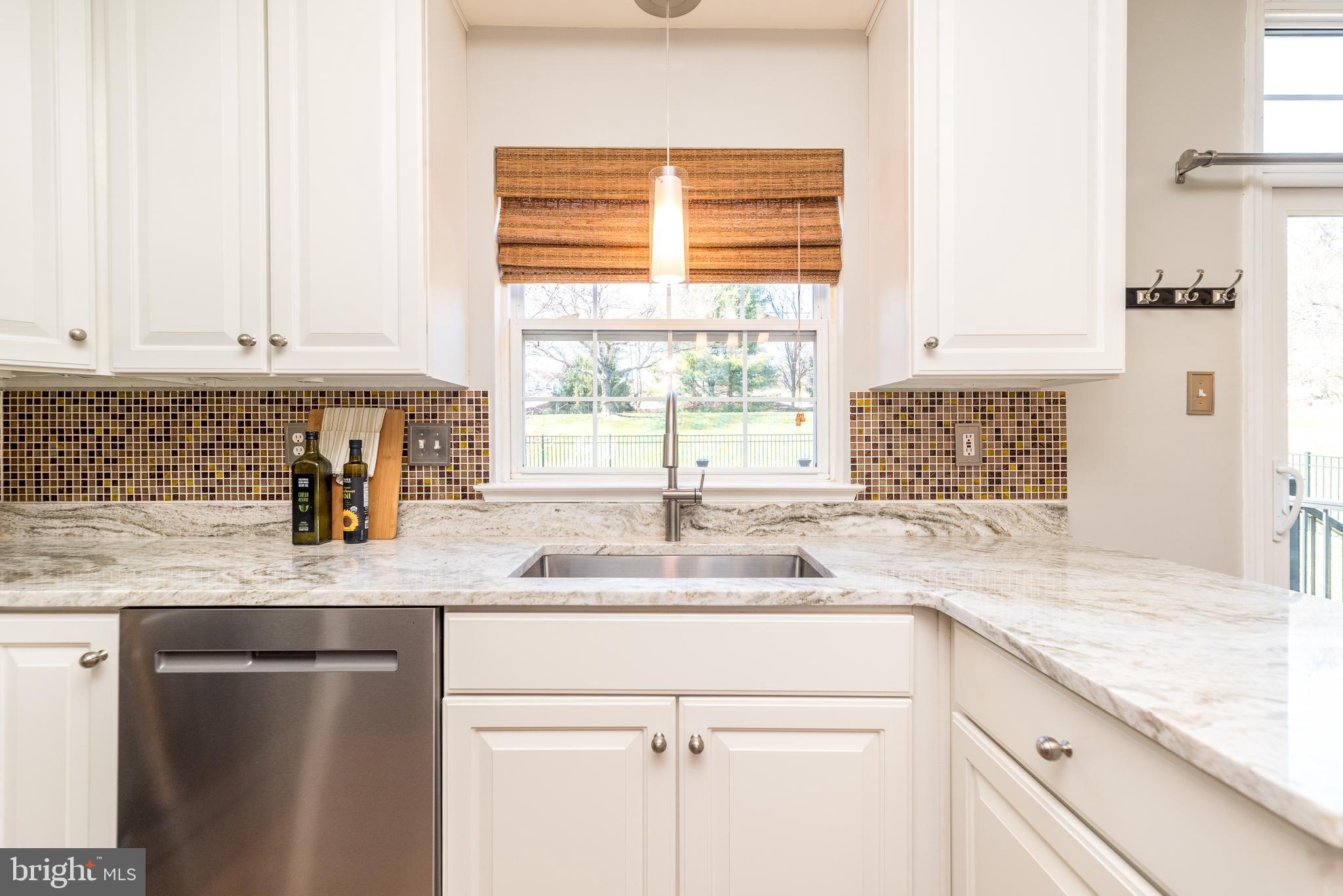 SUMMERMEADOW - Residential