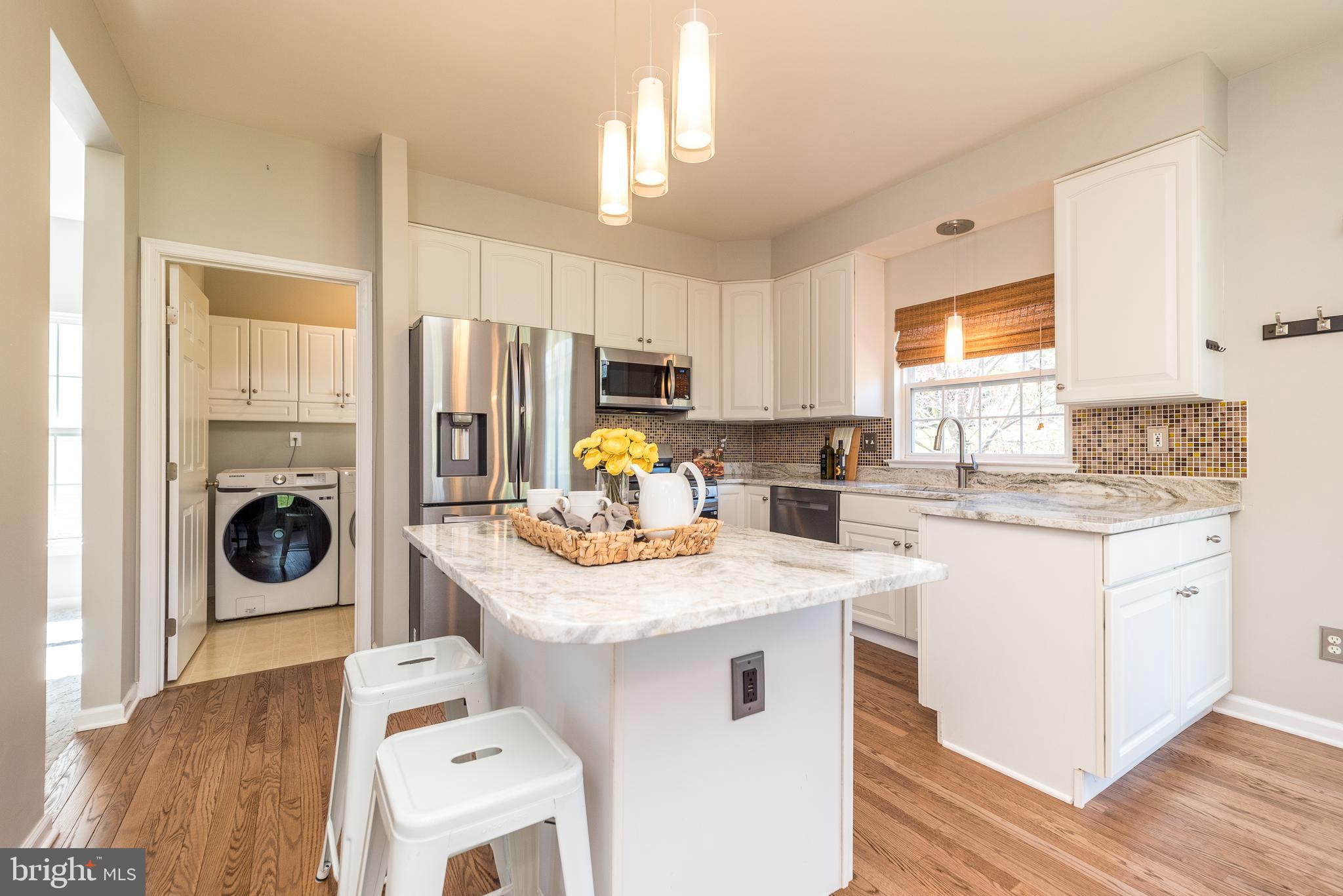 SUMMERMEADOW - Residential