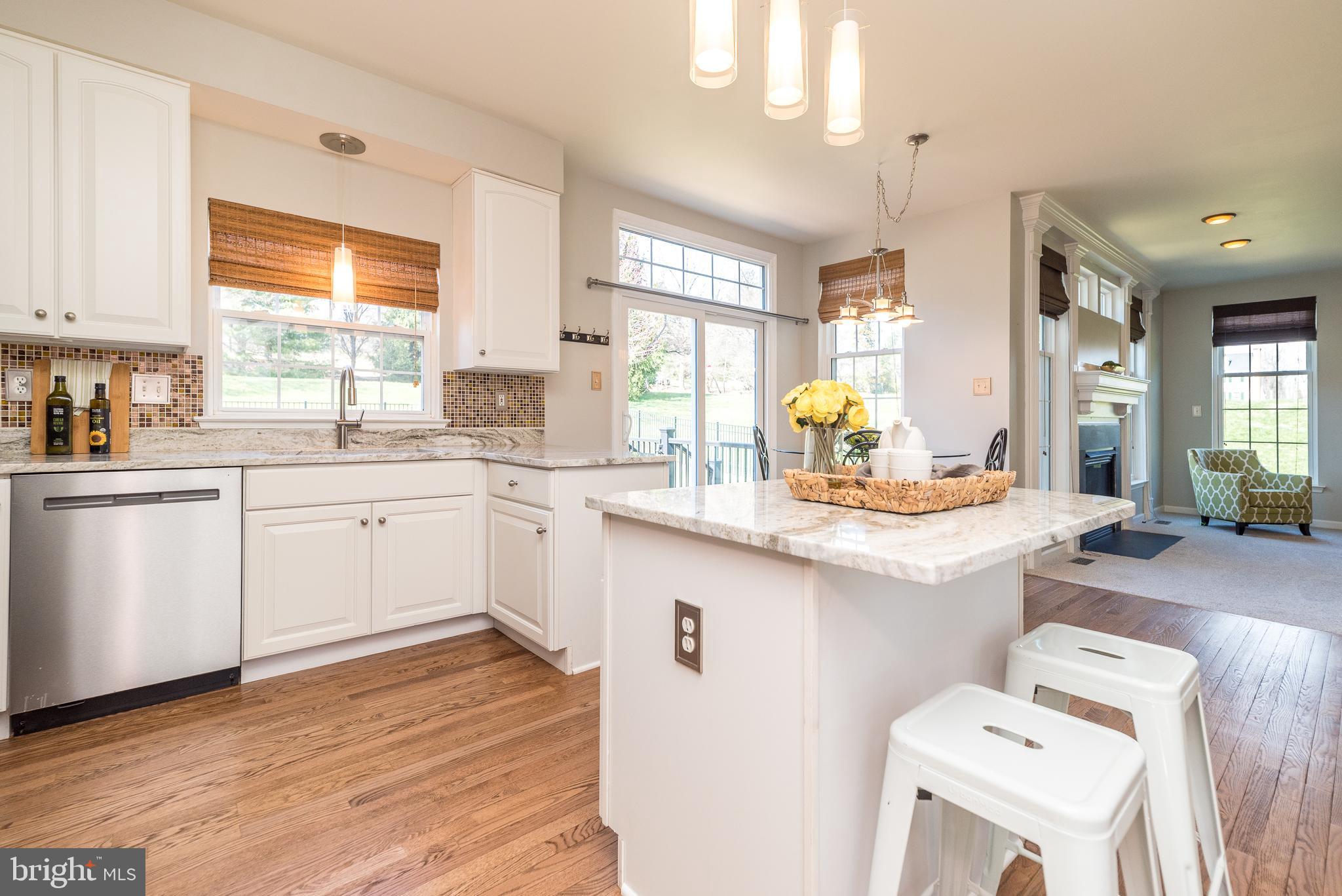 SUMMERMEADOW - Residential