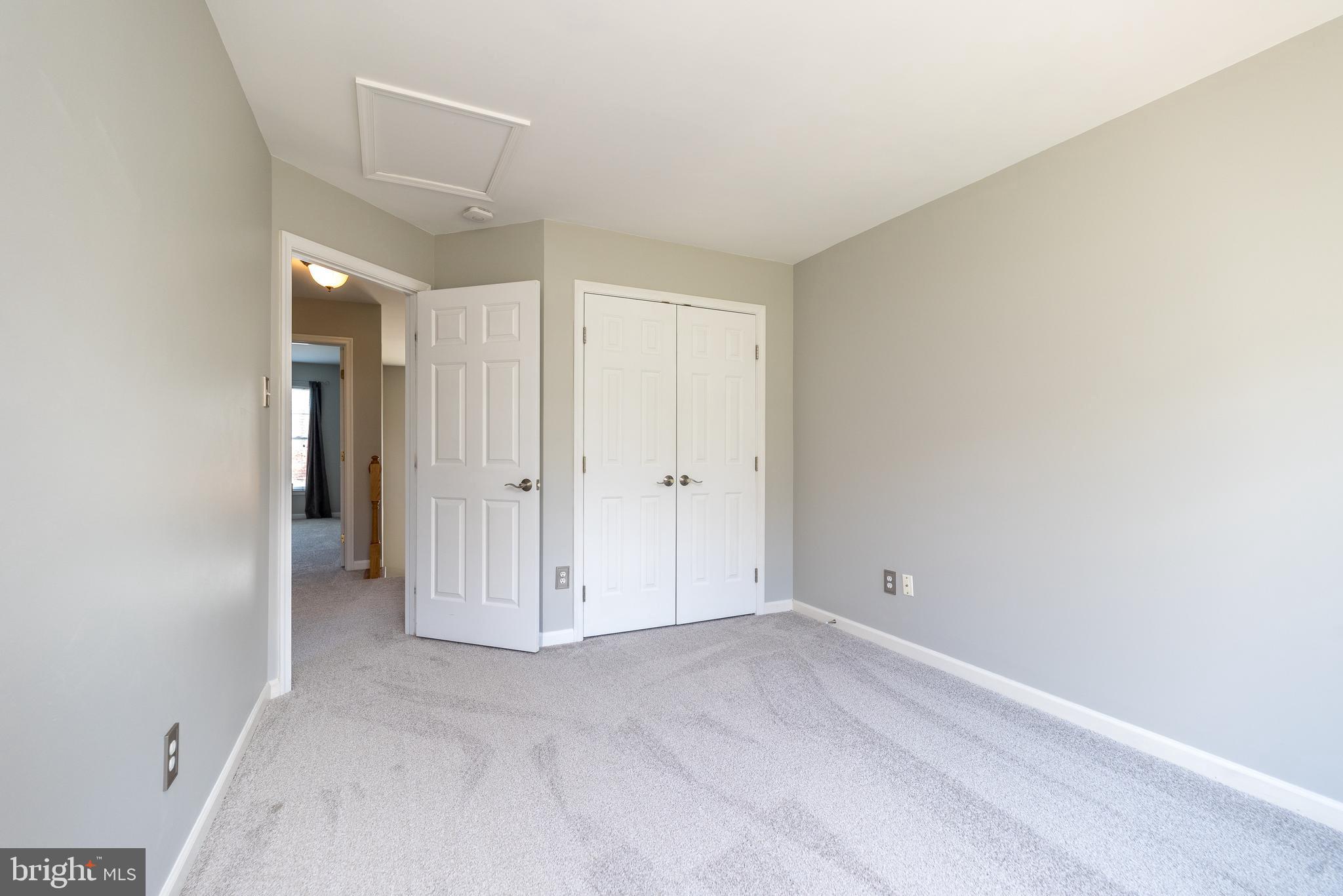 SUMMERMEADOW - Residential