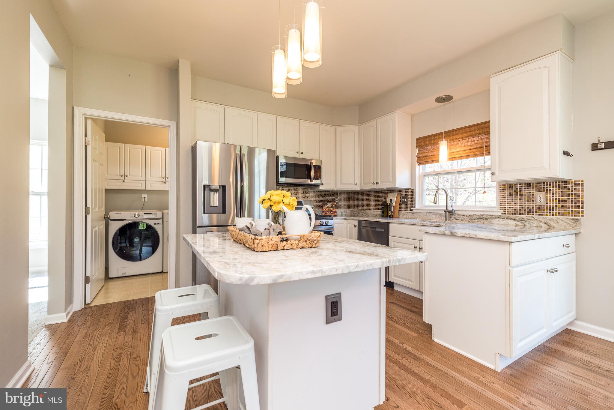 SUMMERMEADOW - Residential