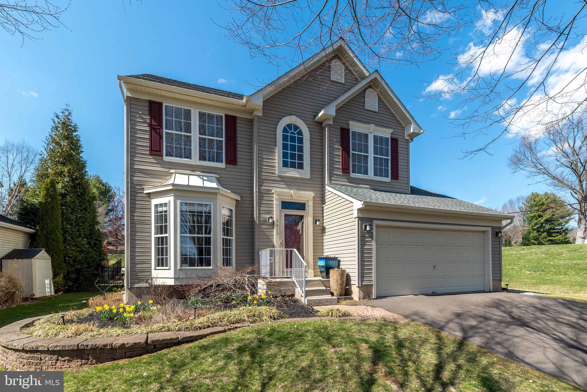 SUMMERMEADOW - Residential