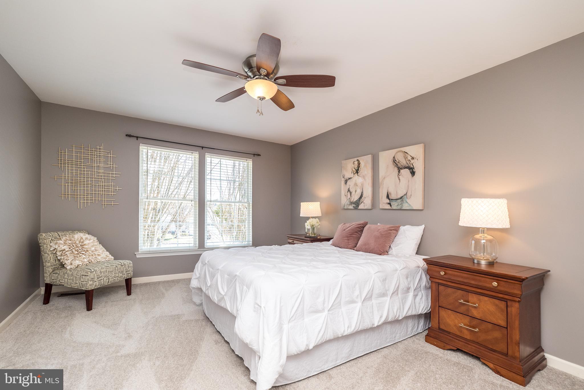 SUMMERMEADOW - Residential