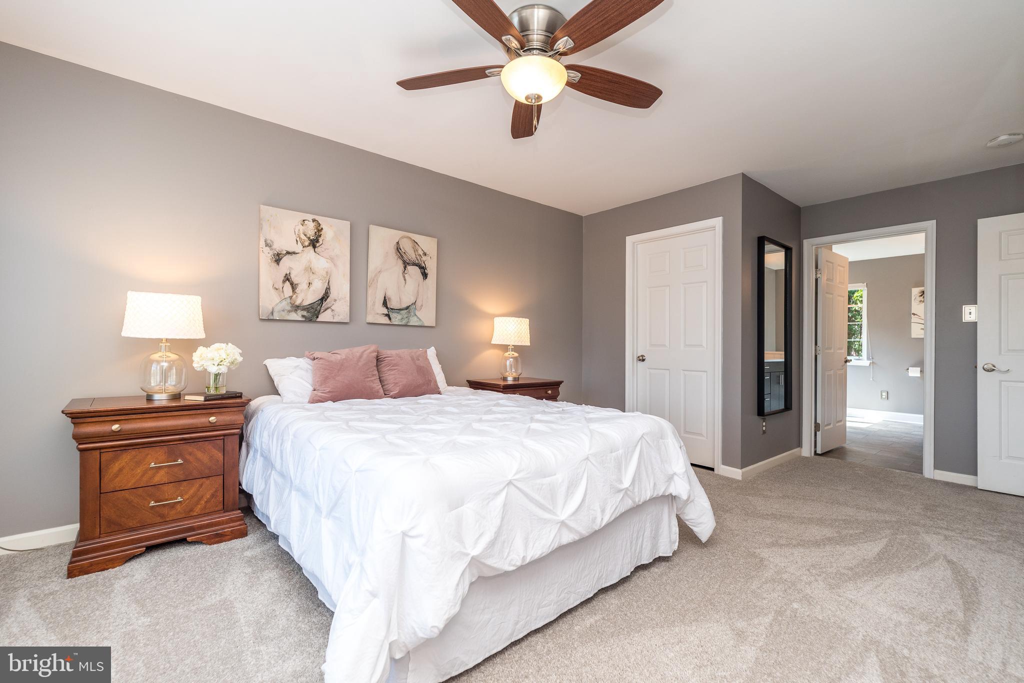 SUMMERMEADOW - Residential