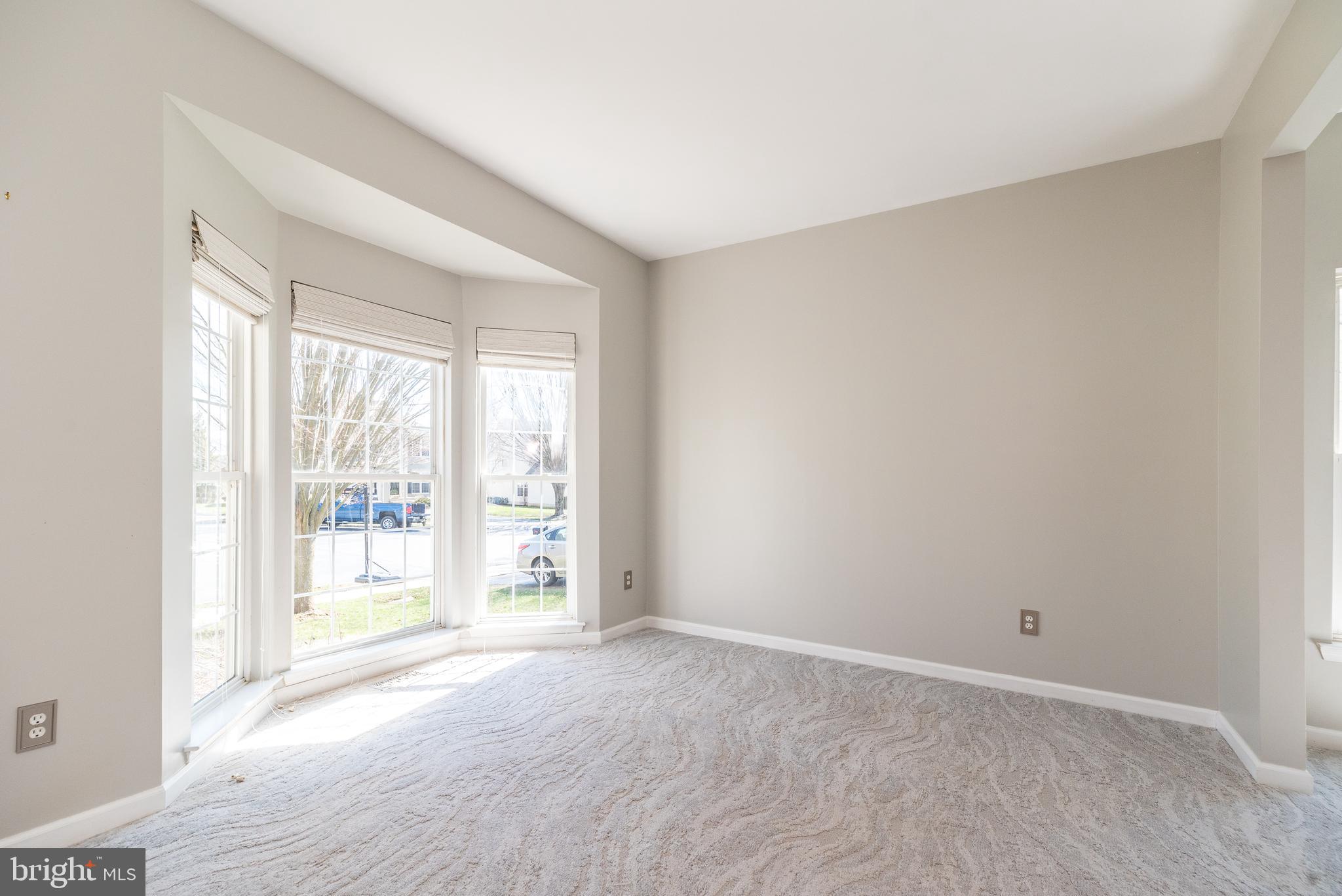 SUMMERMEADOW - Residential