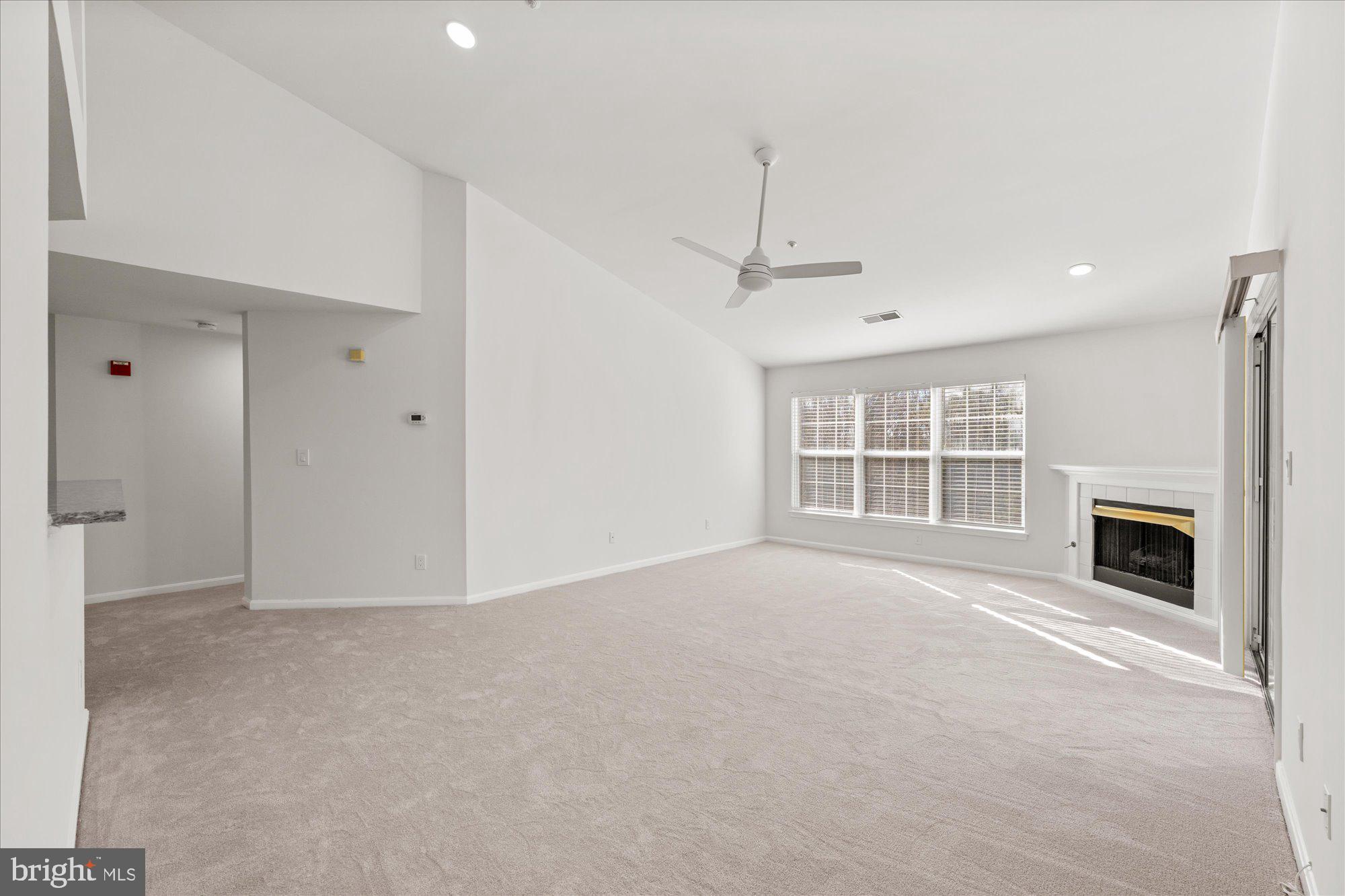 6613 NETTIES LANE N N