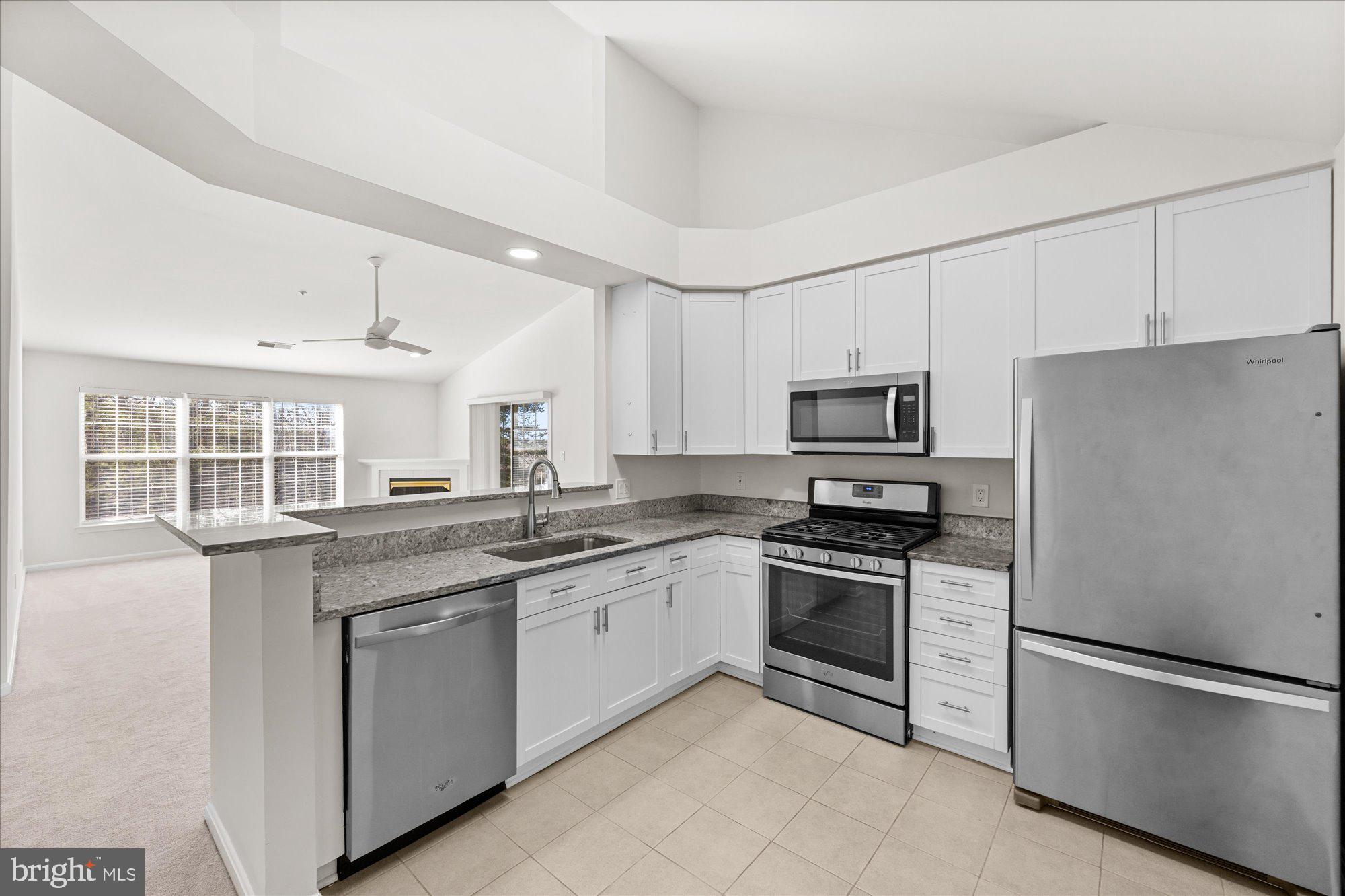 6613 NETTIES LANE N N