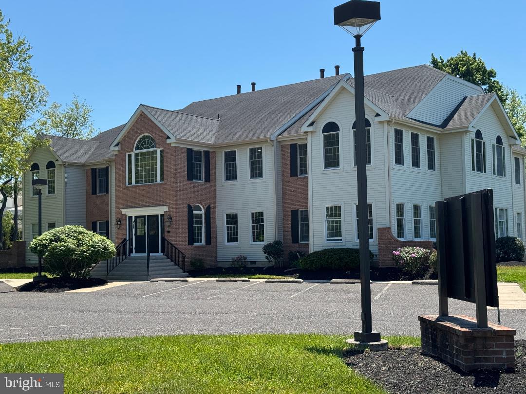 152 HIMMELEIN ROAD 100&200