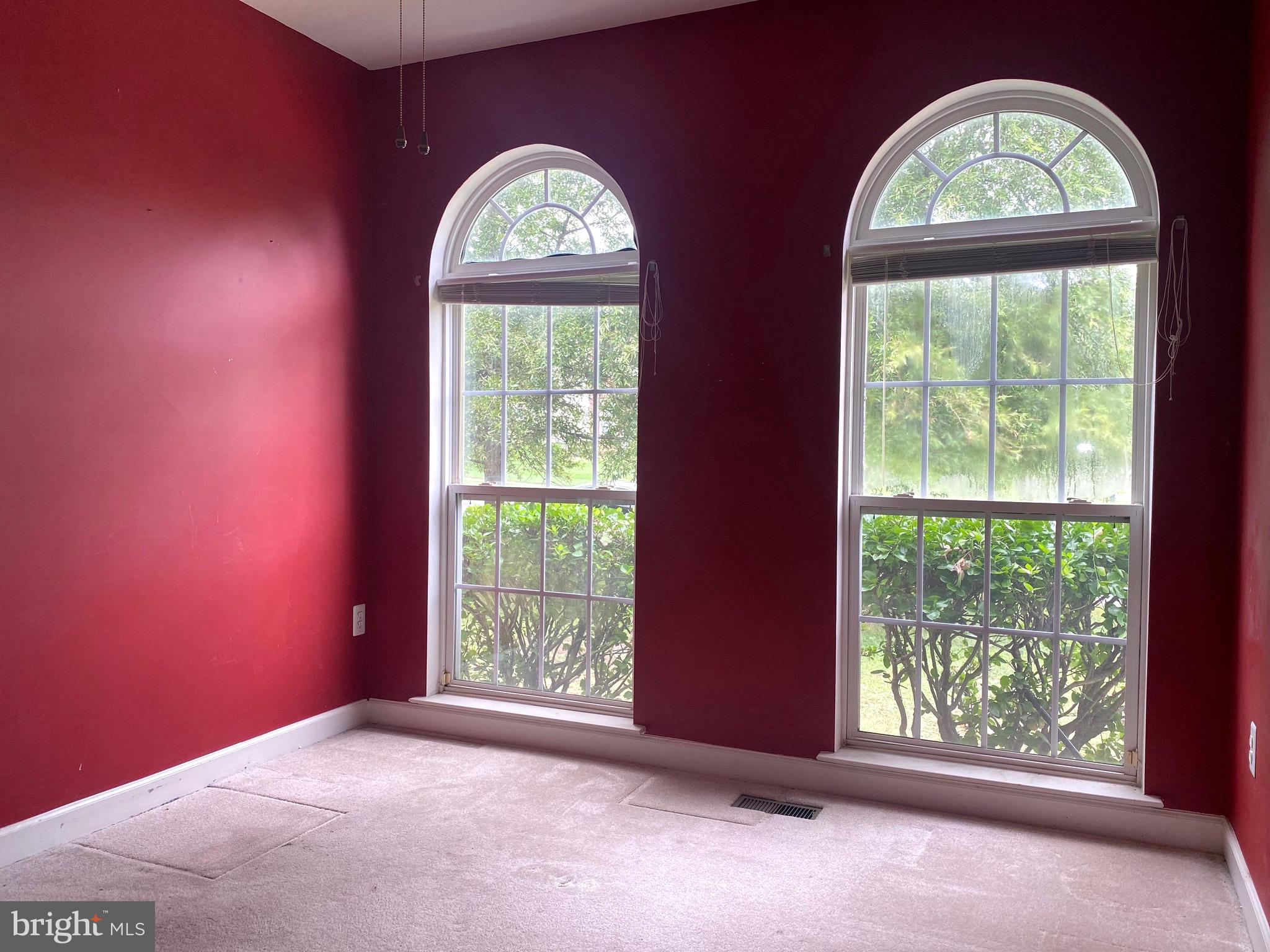 SUMNER GROVE - Residential