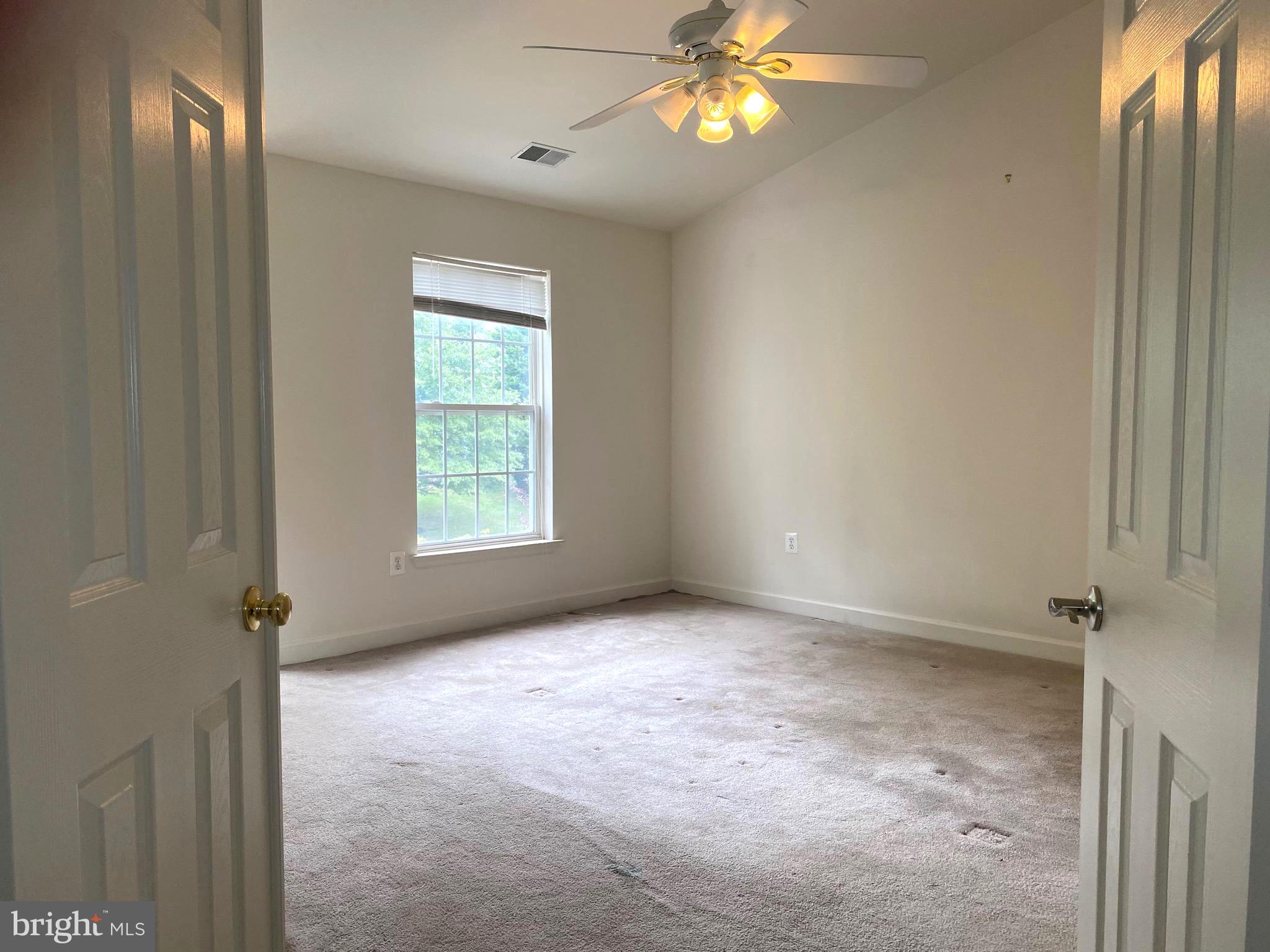 SUMNER GROVE - Residential