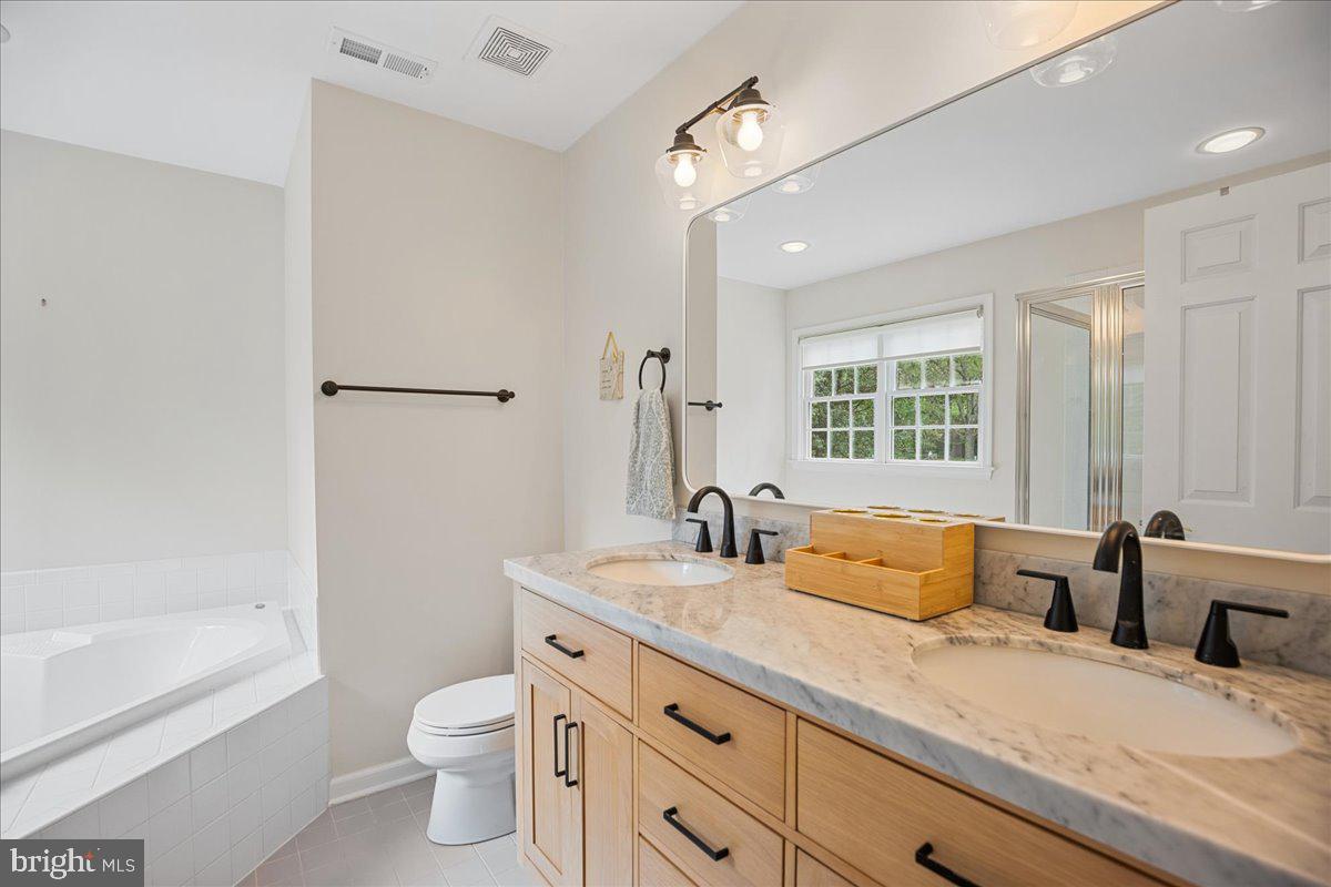 LOVING FARM - Residential