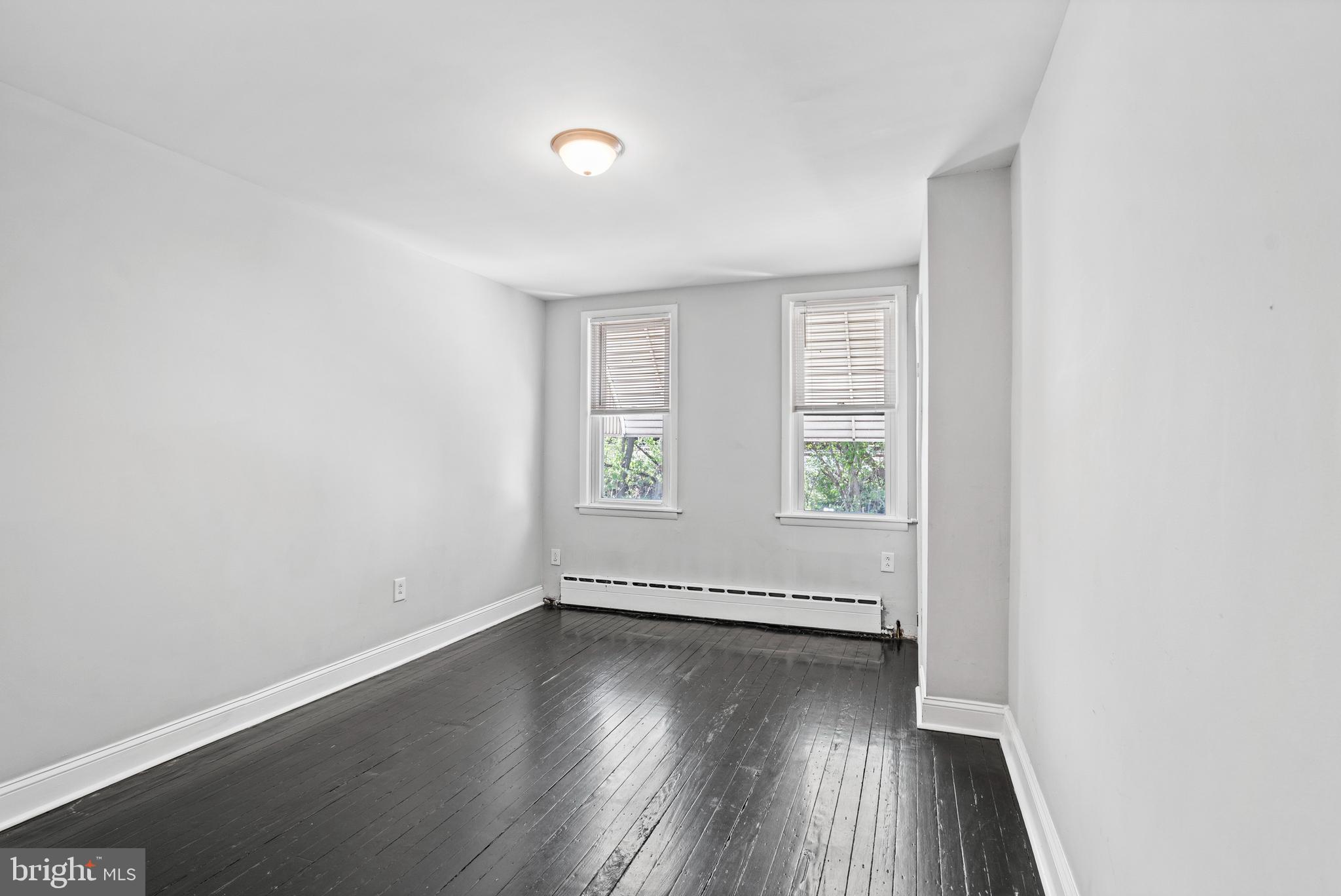 PORT RICHMOND - Residential