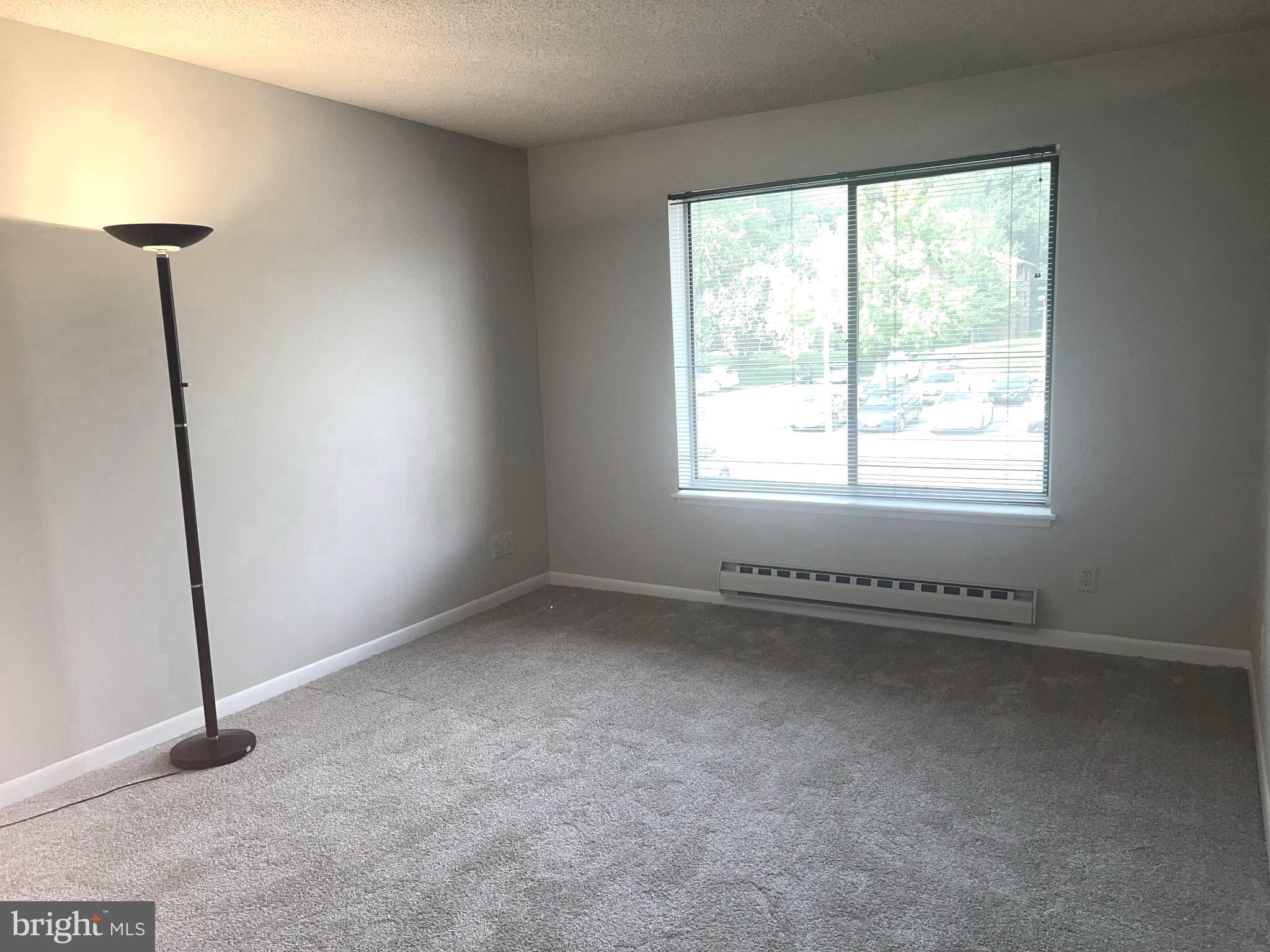 ROSSMOOR MUTUAL #19B - Residential Lease