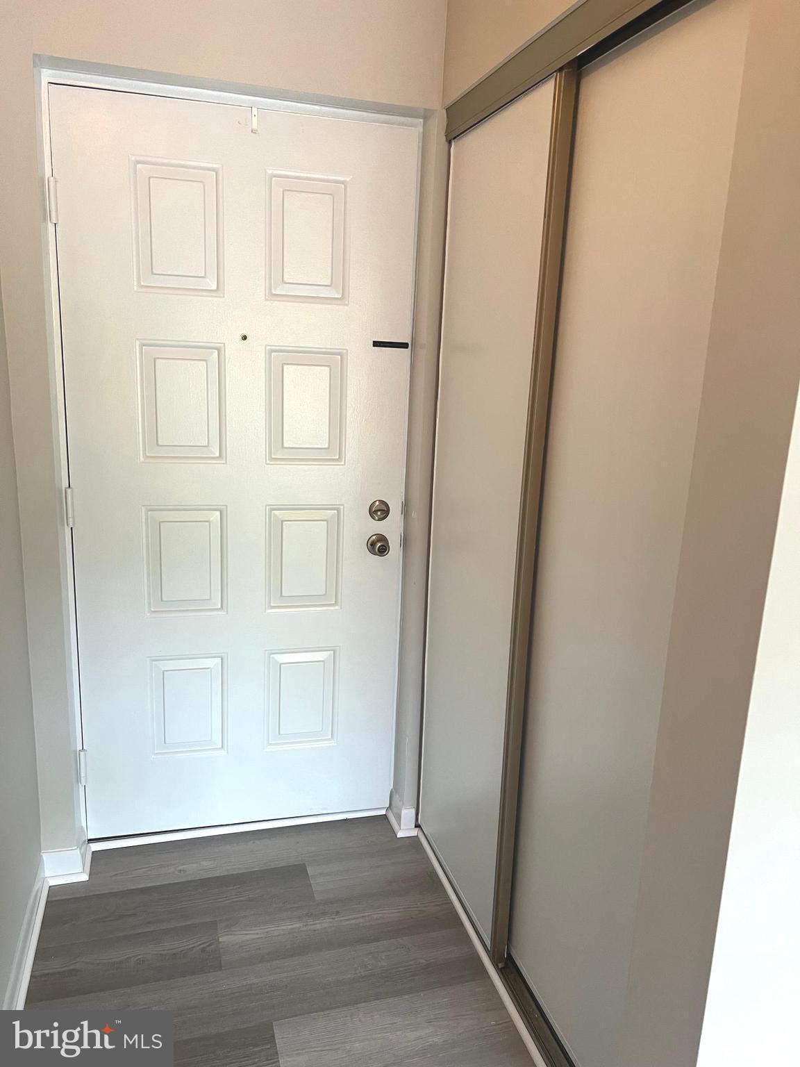 ROSSMOOR MUTUAL #19B - Residential Lease