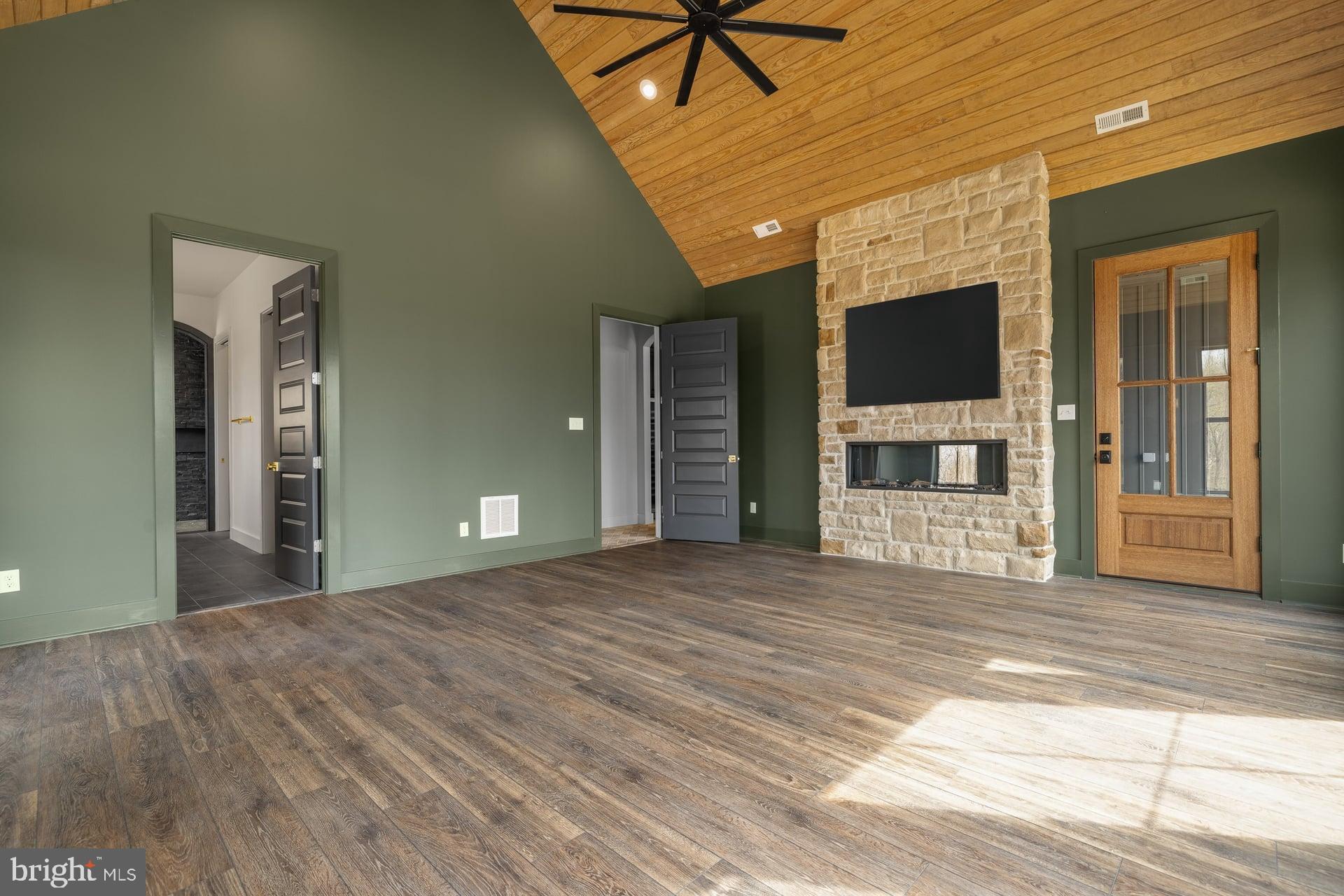 BLANDEMAR FARM ESTATES - Residential