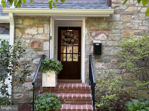 Homes For Sale - 6020 Broad Street<br/> BETHESDA, MD 20816