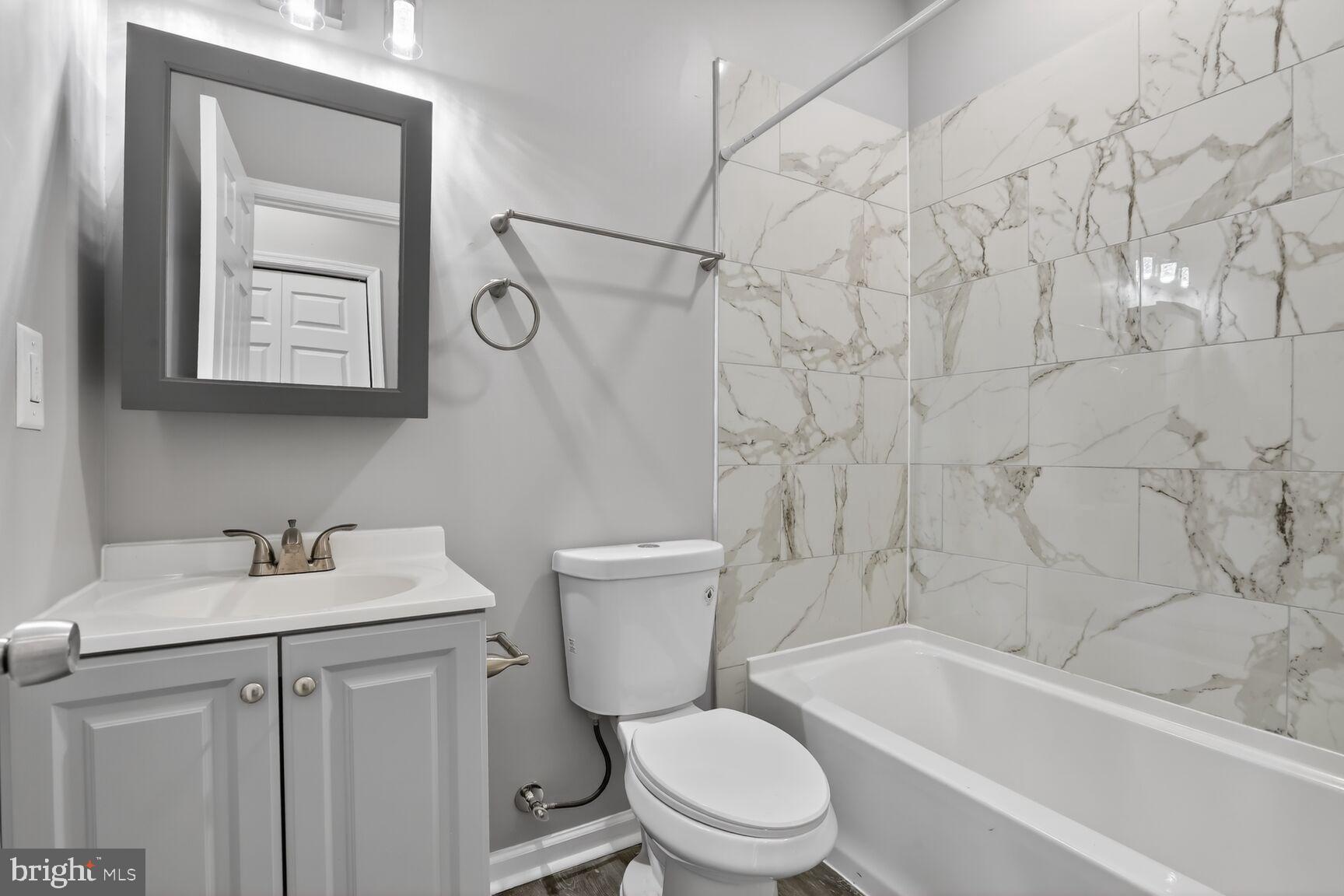 CLIFTON - Residential