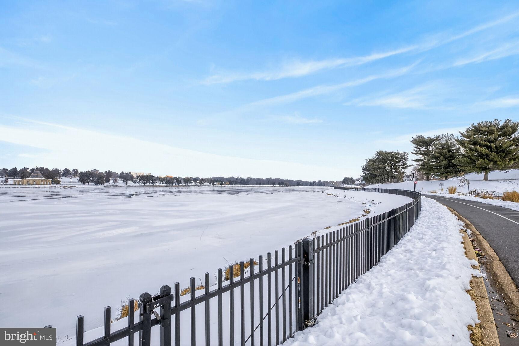 2802 CLIFTON PARK TERRACE