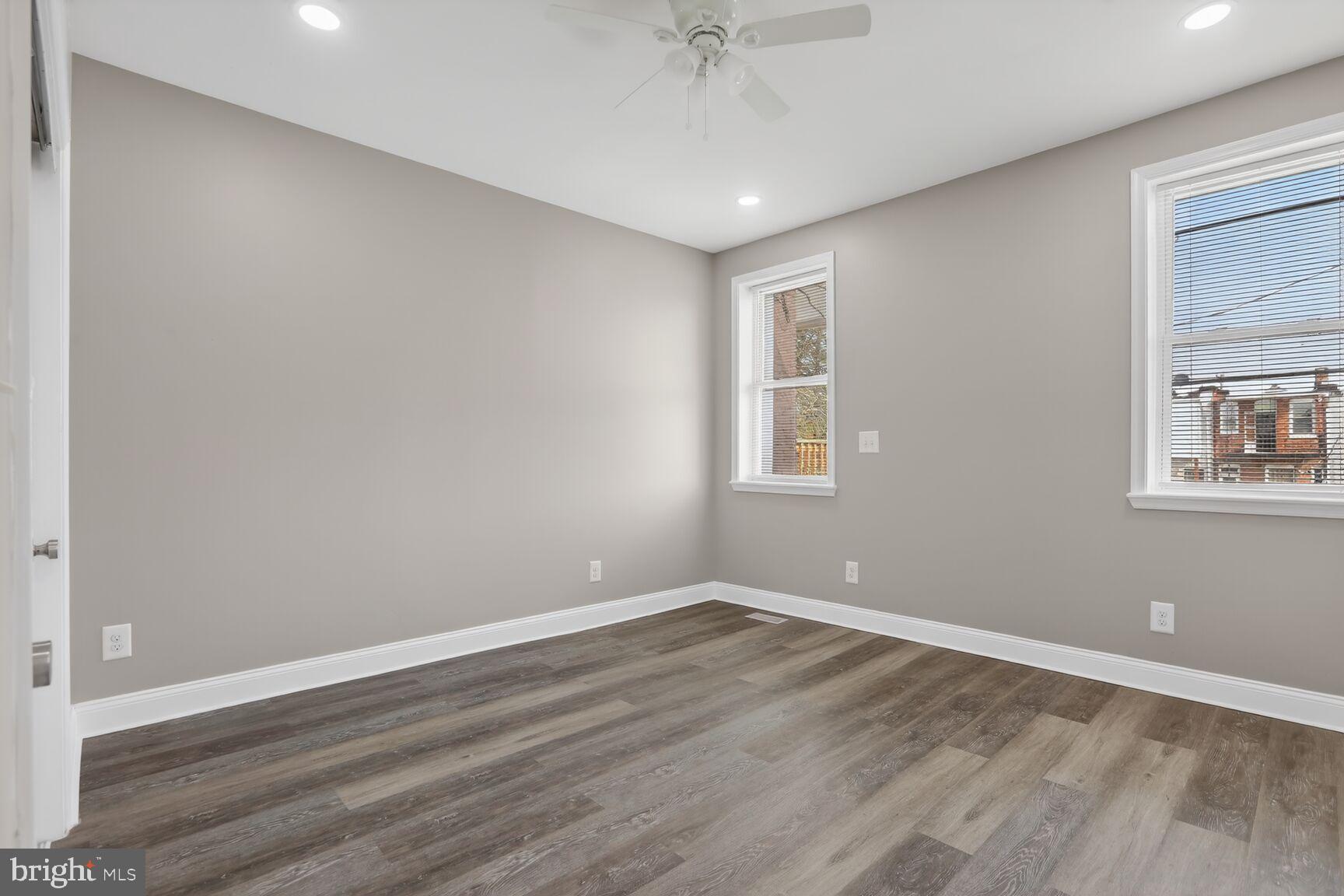 CLIFTON - Residential